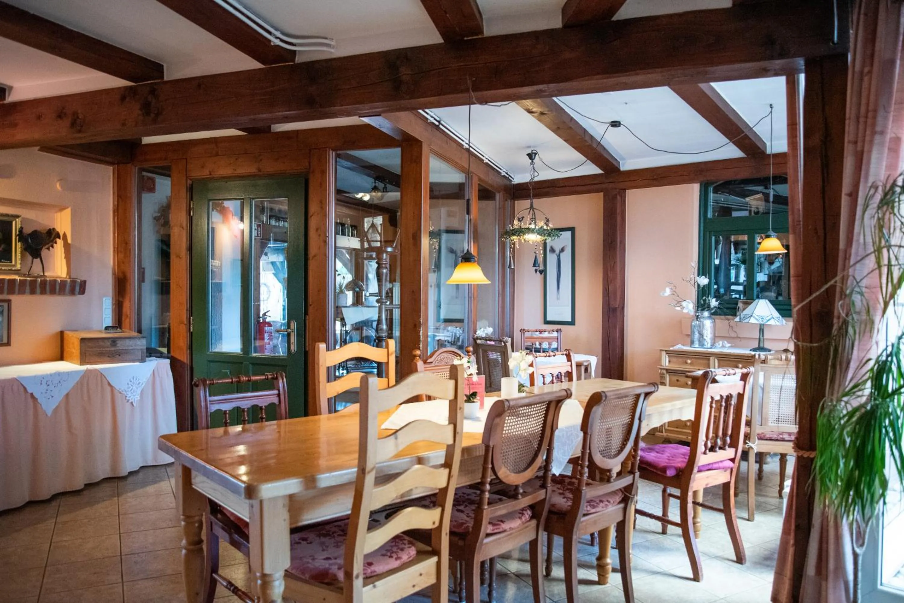 Restaurant/places to eat in Mahlzeit - Hotel Brauhaus Weyhausen - Keramikstudio