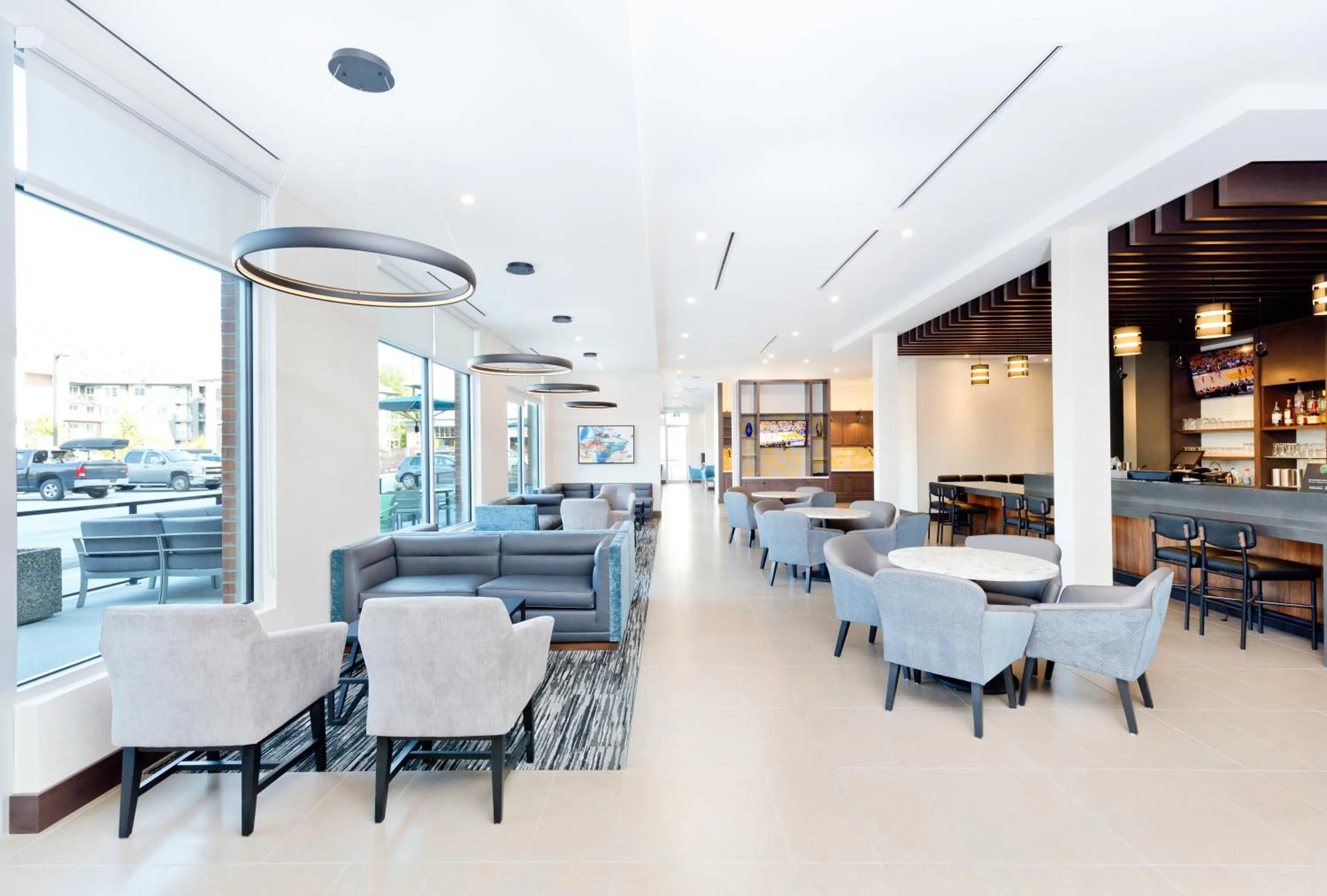 Restaurant/places to eat in Hyatt Place Kelowna