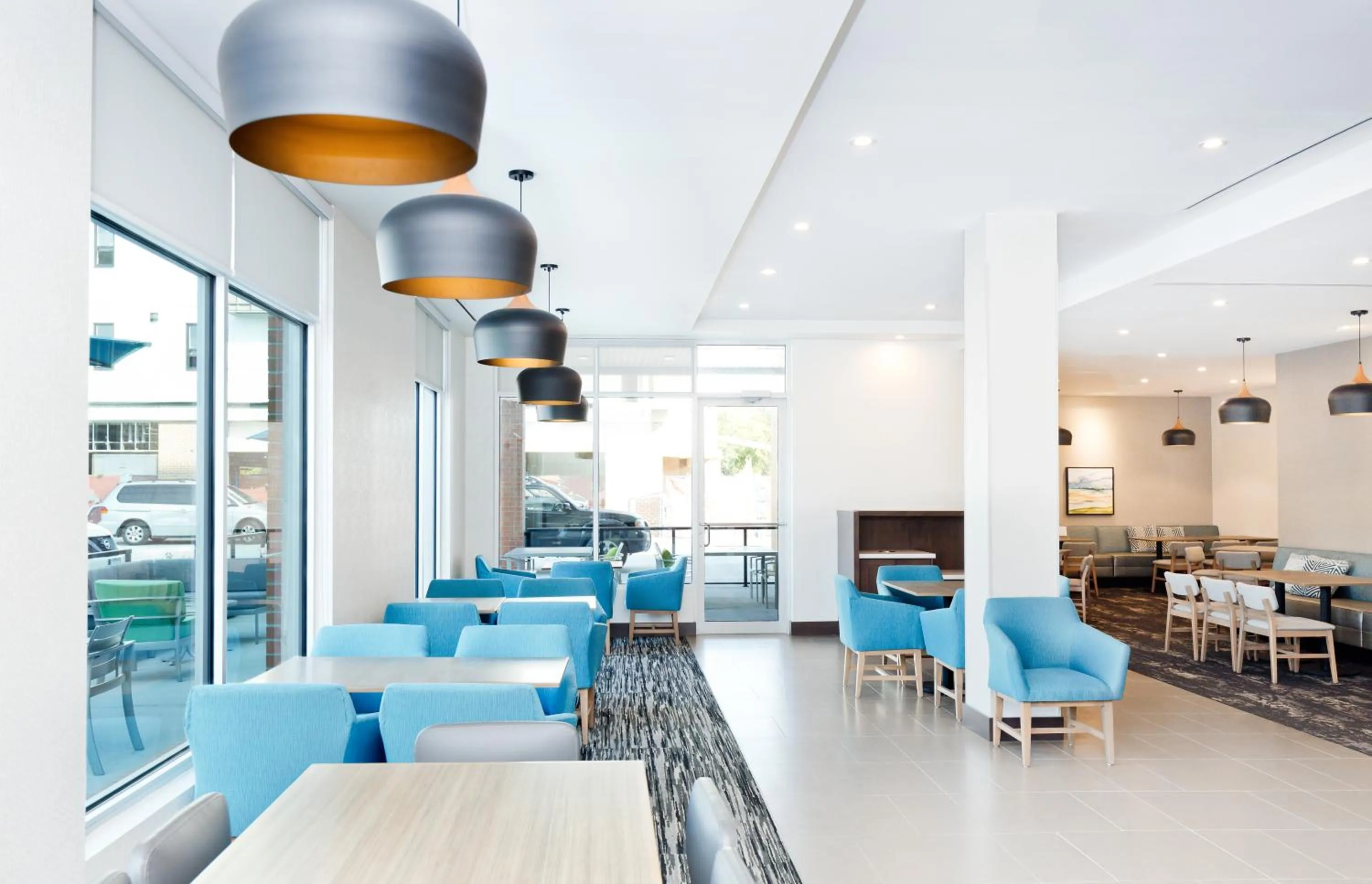 Restaurant/places to eat in Hyatt Place Kelowna