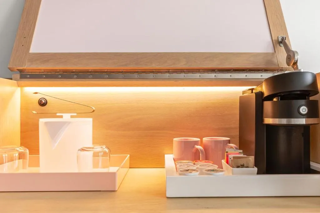 Coffee/tea facilities in The Doyle Hotel