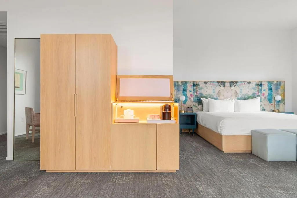 Bed in The Doyle Hotel