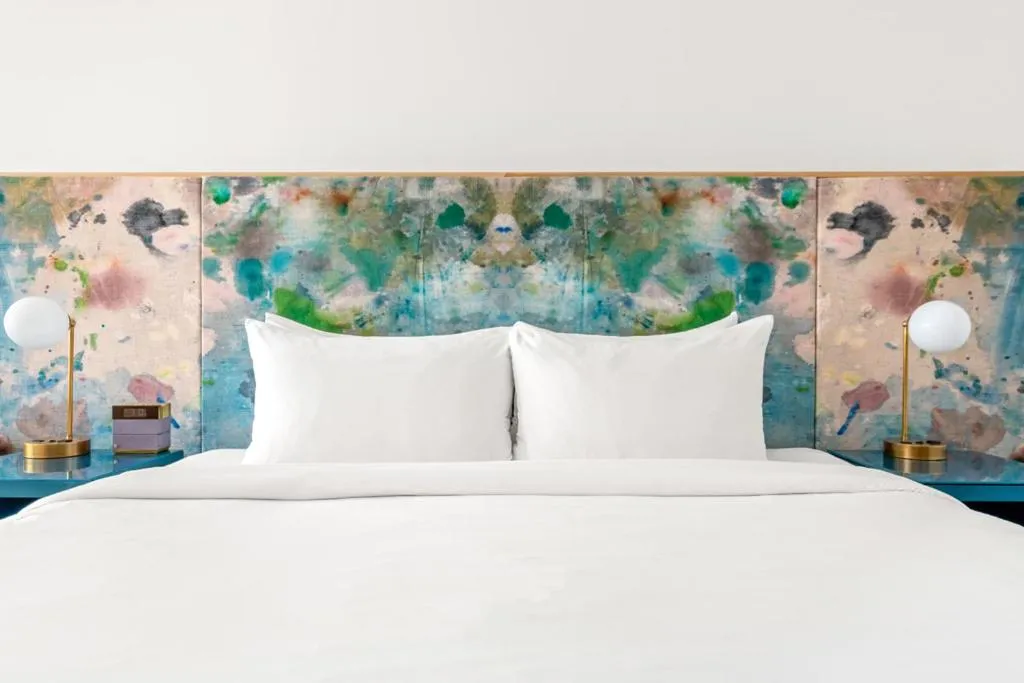 Bed in The Doyle Hotel