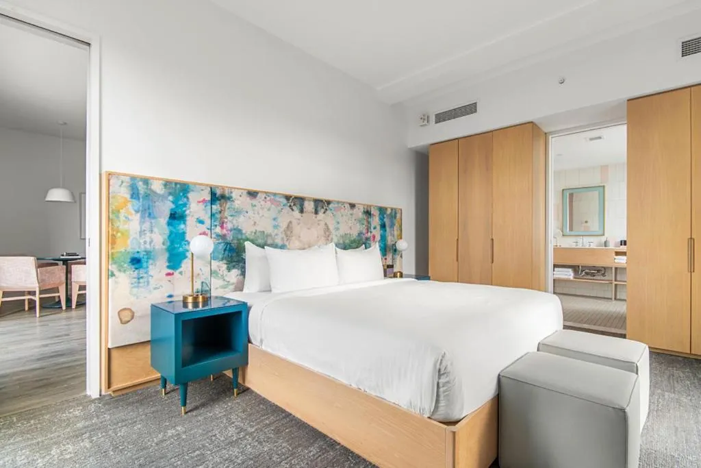 Bed in The Doyle Hotel