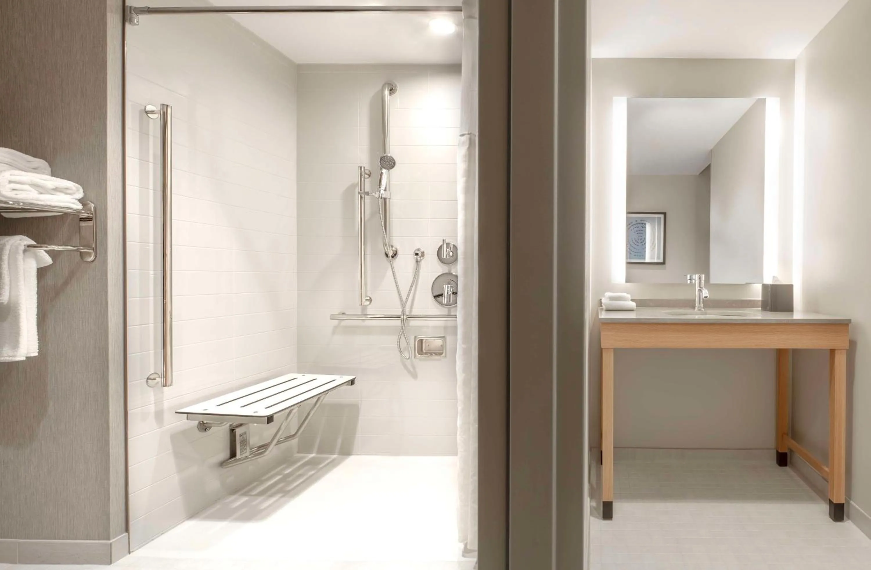 Bathroom in Hyatt Place Moncton-Downtown