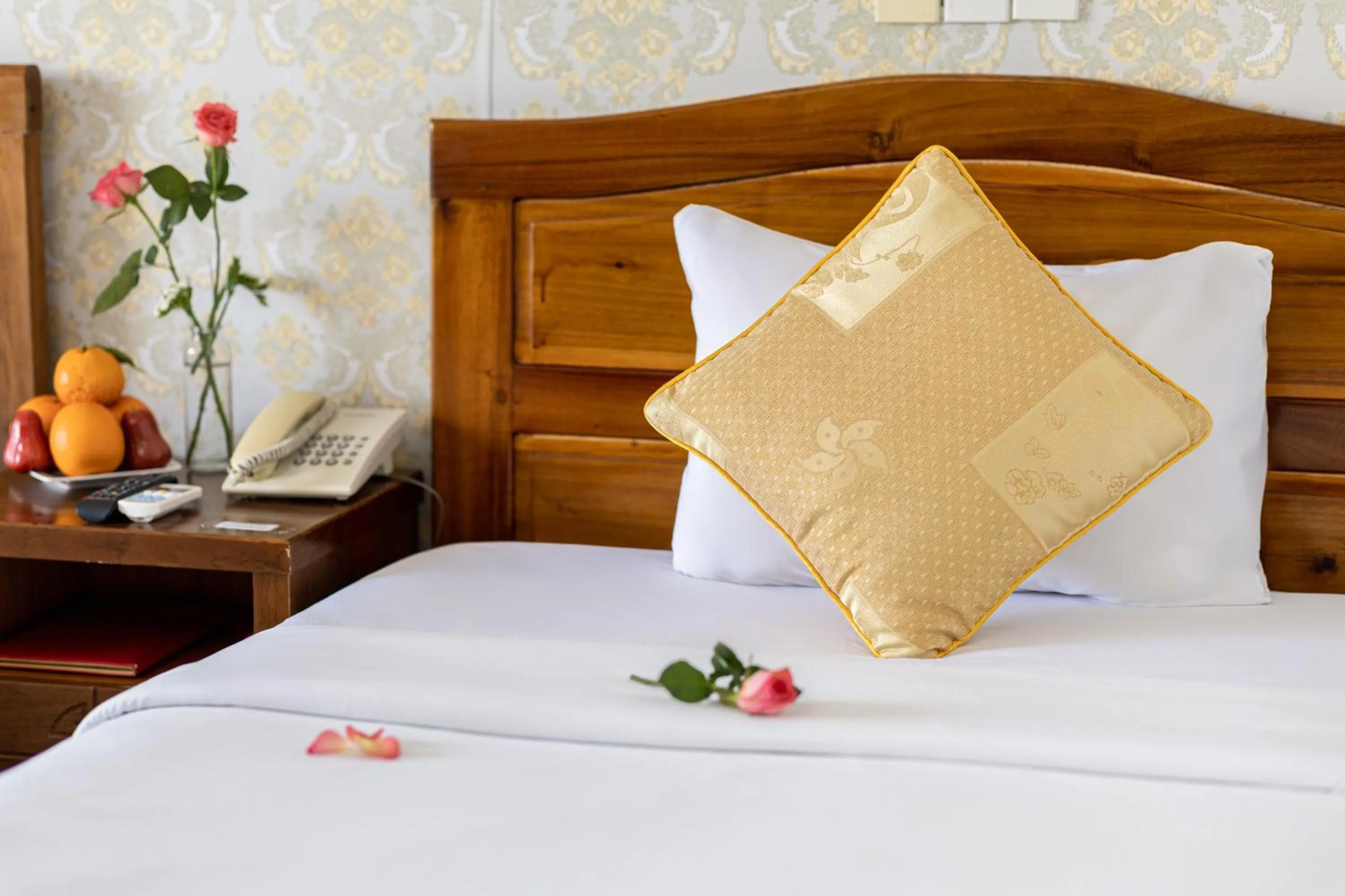 Bed in Hue Harmony Hotel