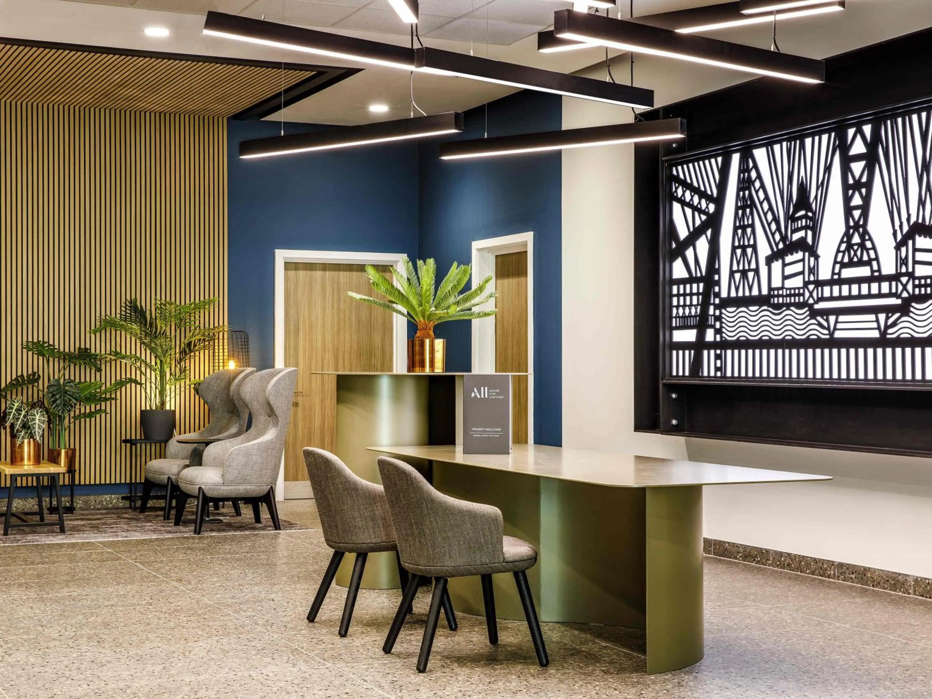 Property building in Mercure Newport