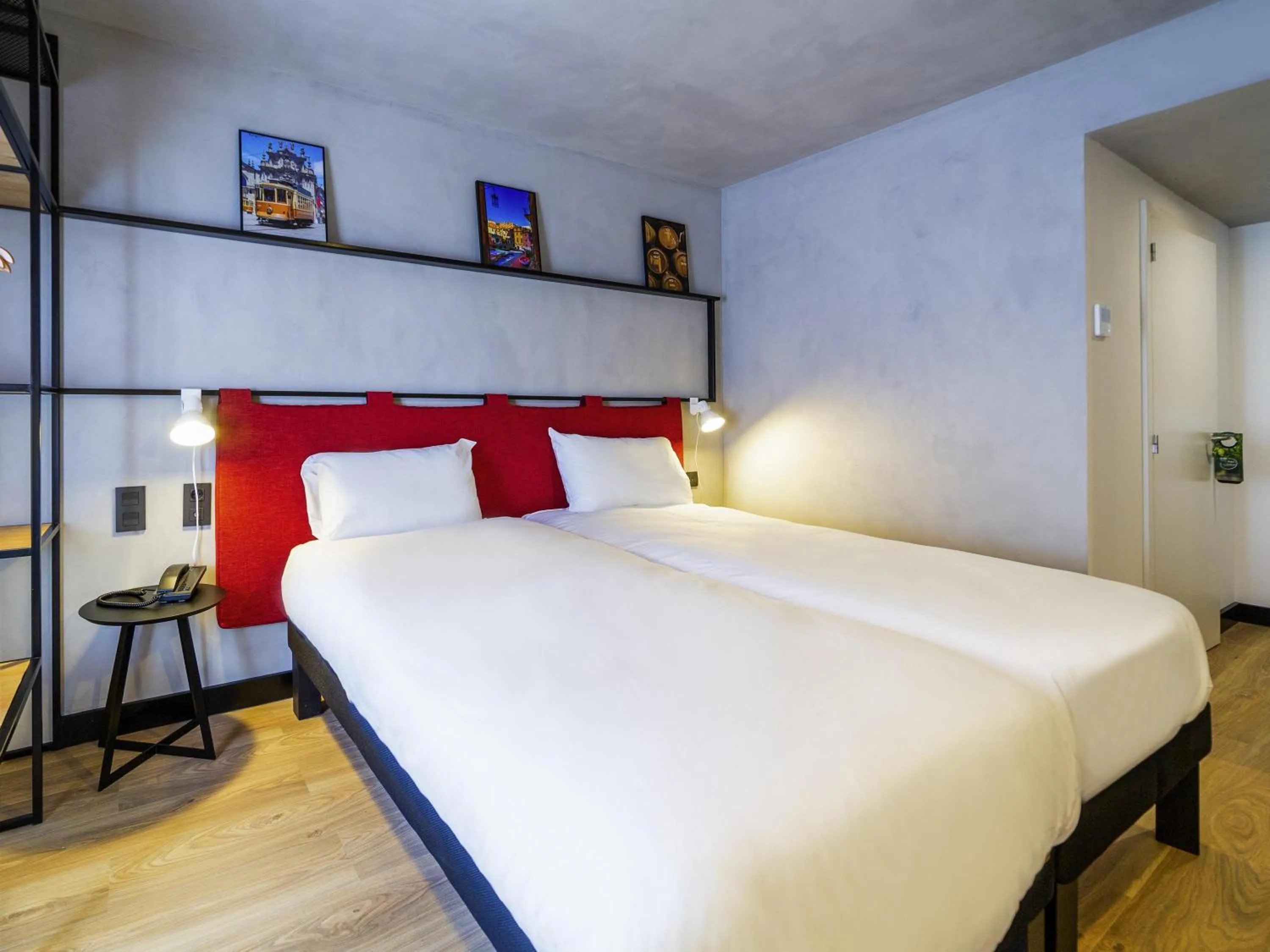 Bedroom, Bed in ibis Porto Centro Mercado Bolhao