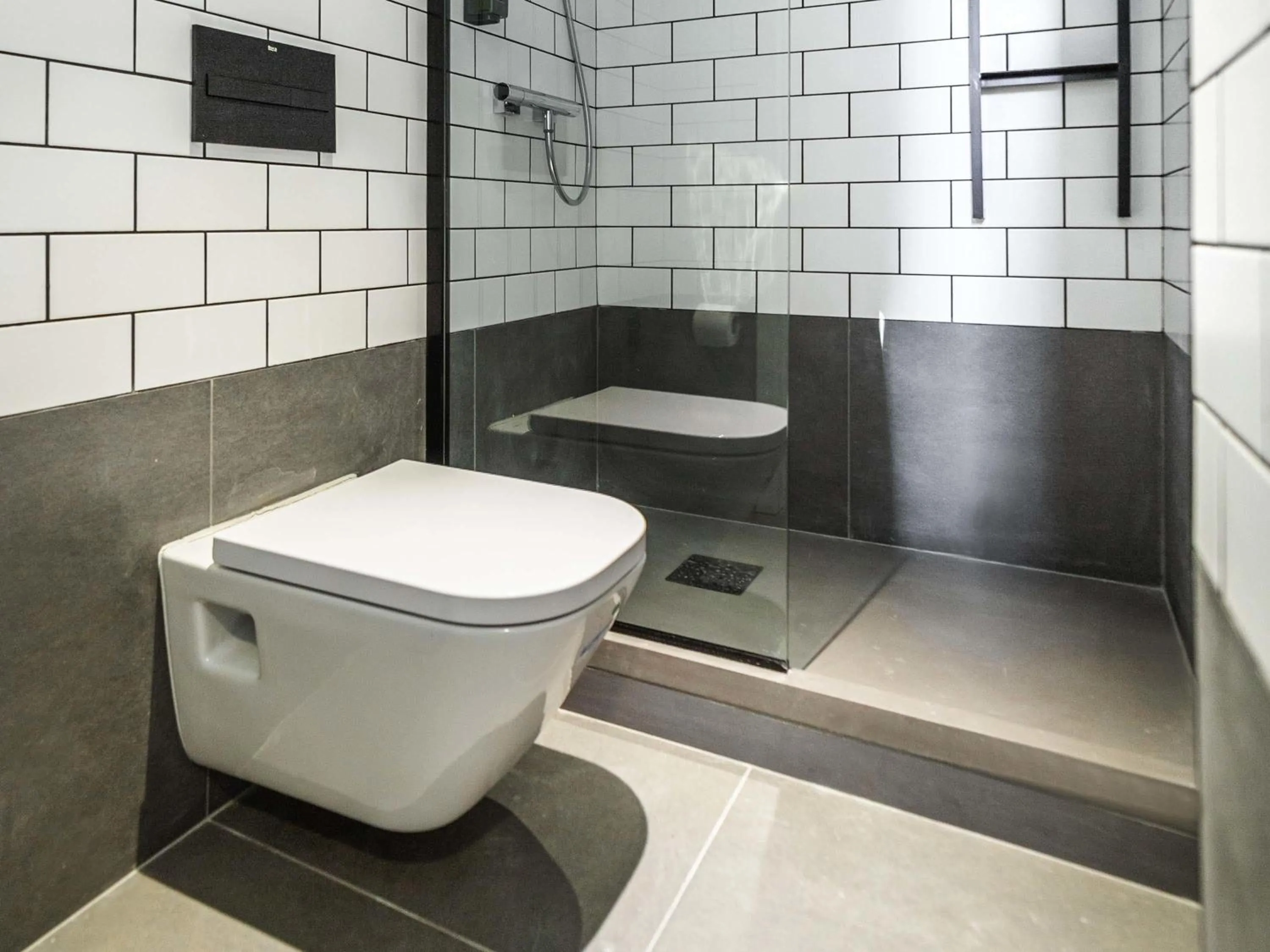 Bedroom in ibis Porto Centro Mercado Bolhao