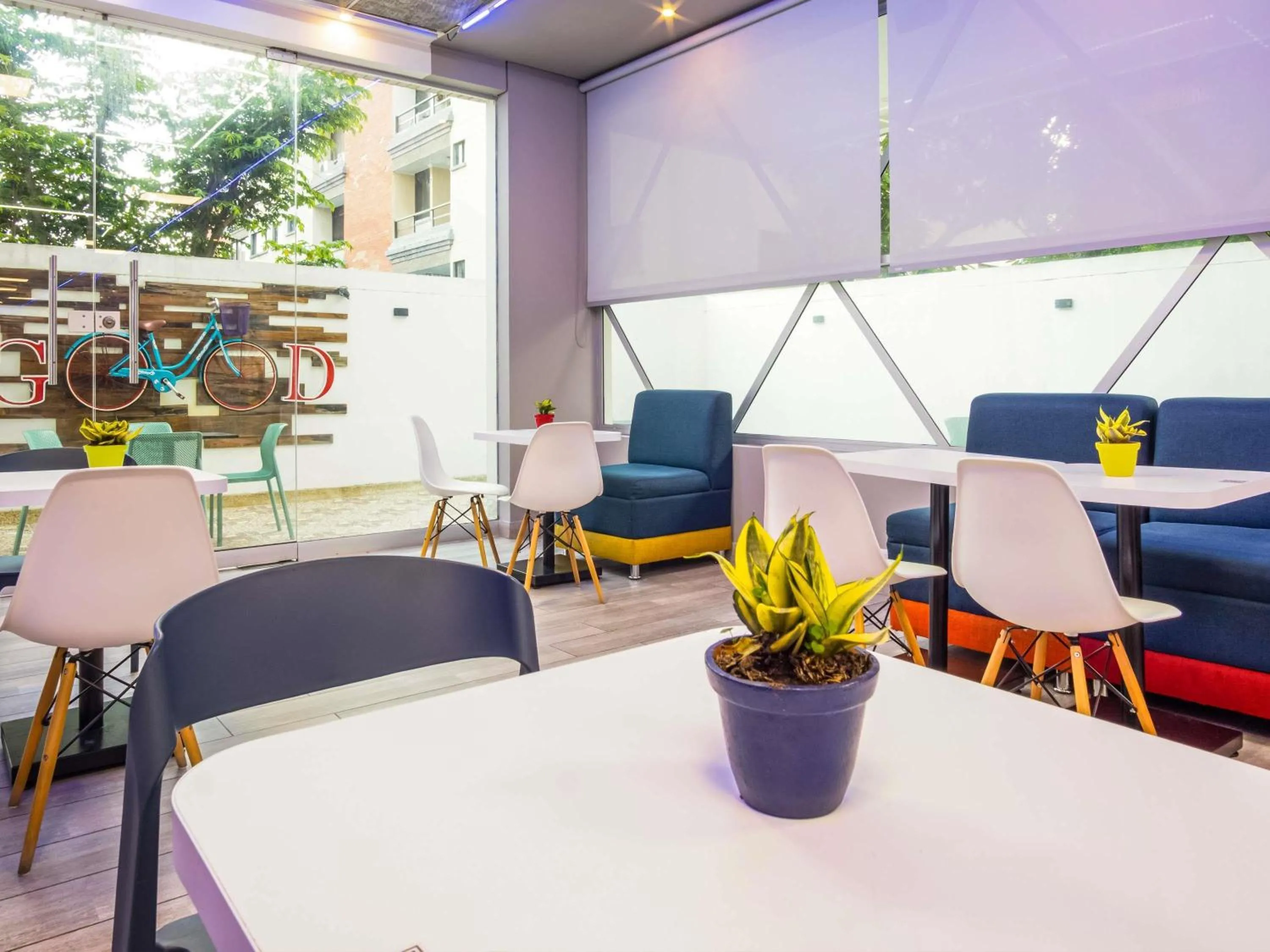 Property building in ibis budget Barranquilla