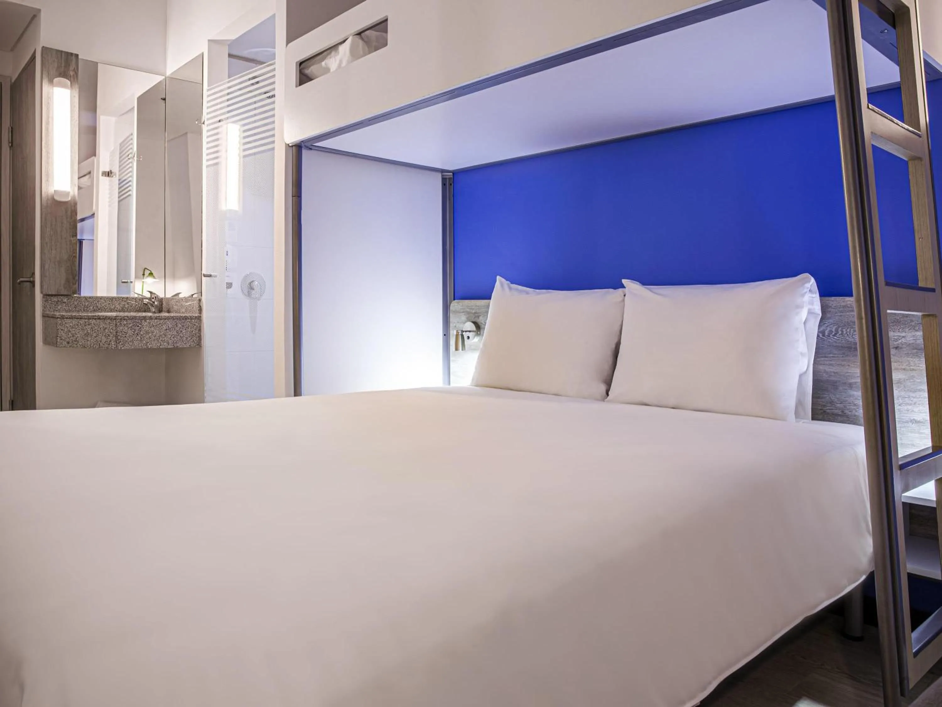Bedroom, Bed in ibis budget Barranquilla