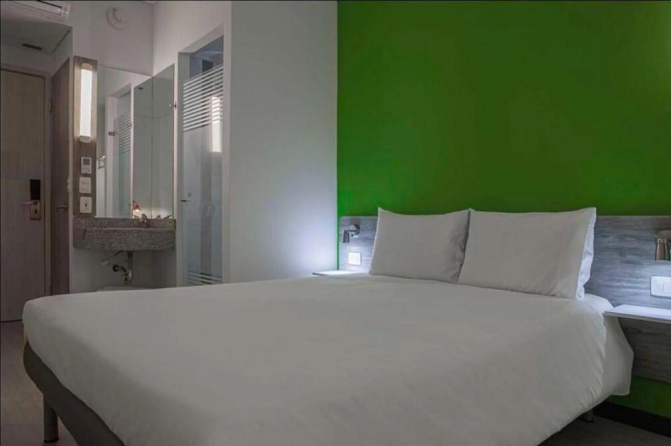 Bedroom, Bed in ibis budget Barranquilla