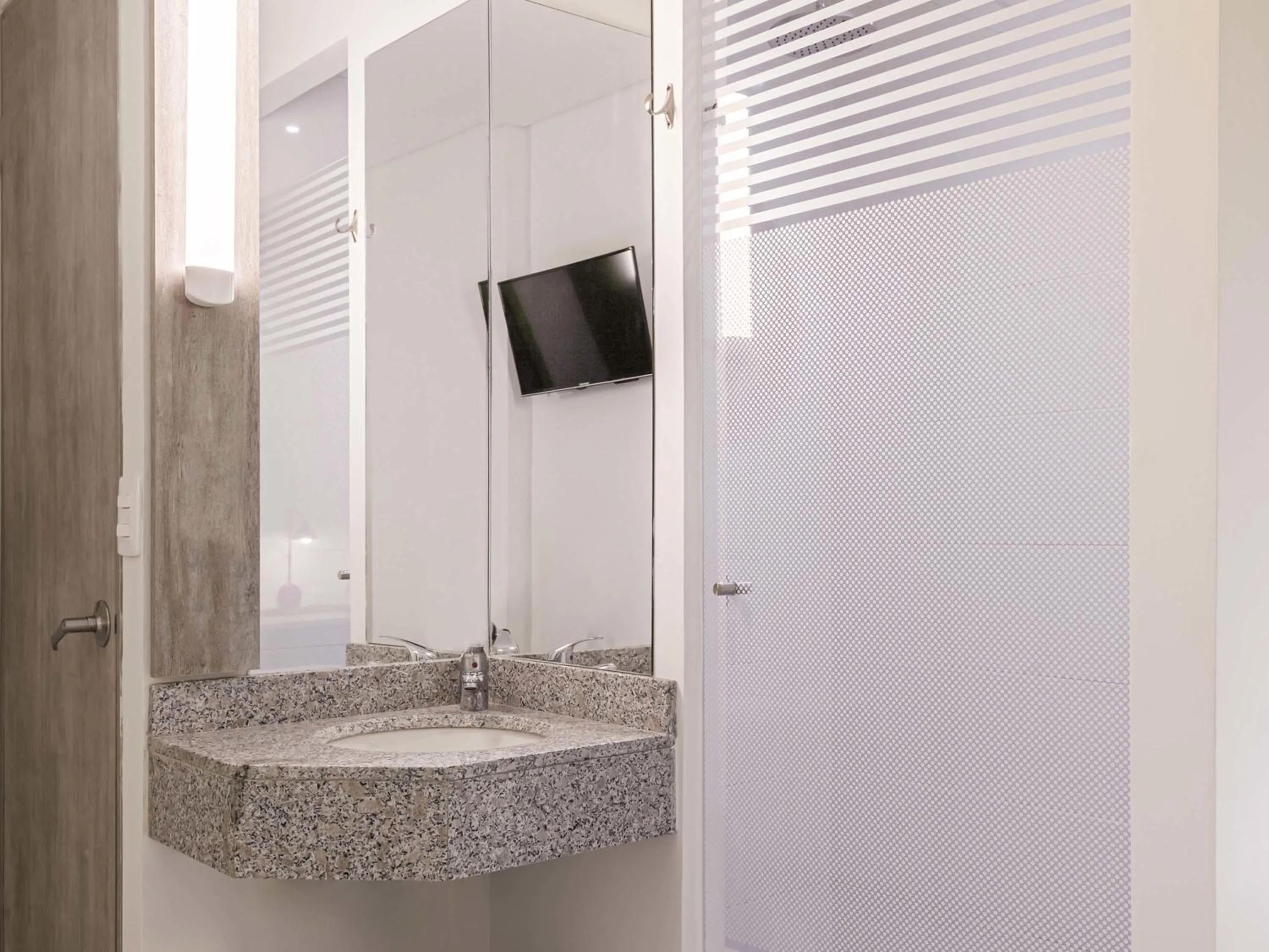 Bedroom in ibis budget Barranquilla