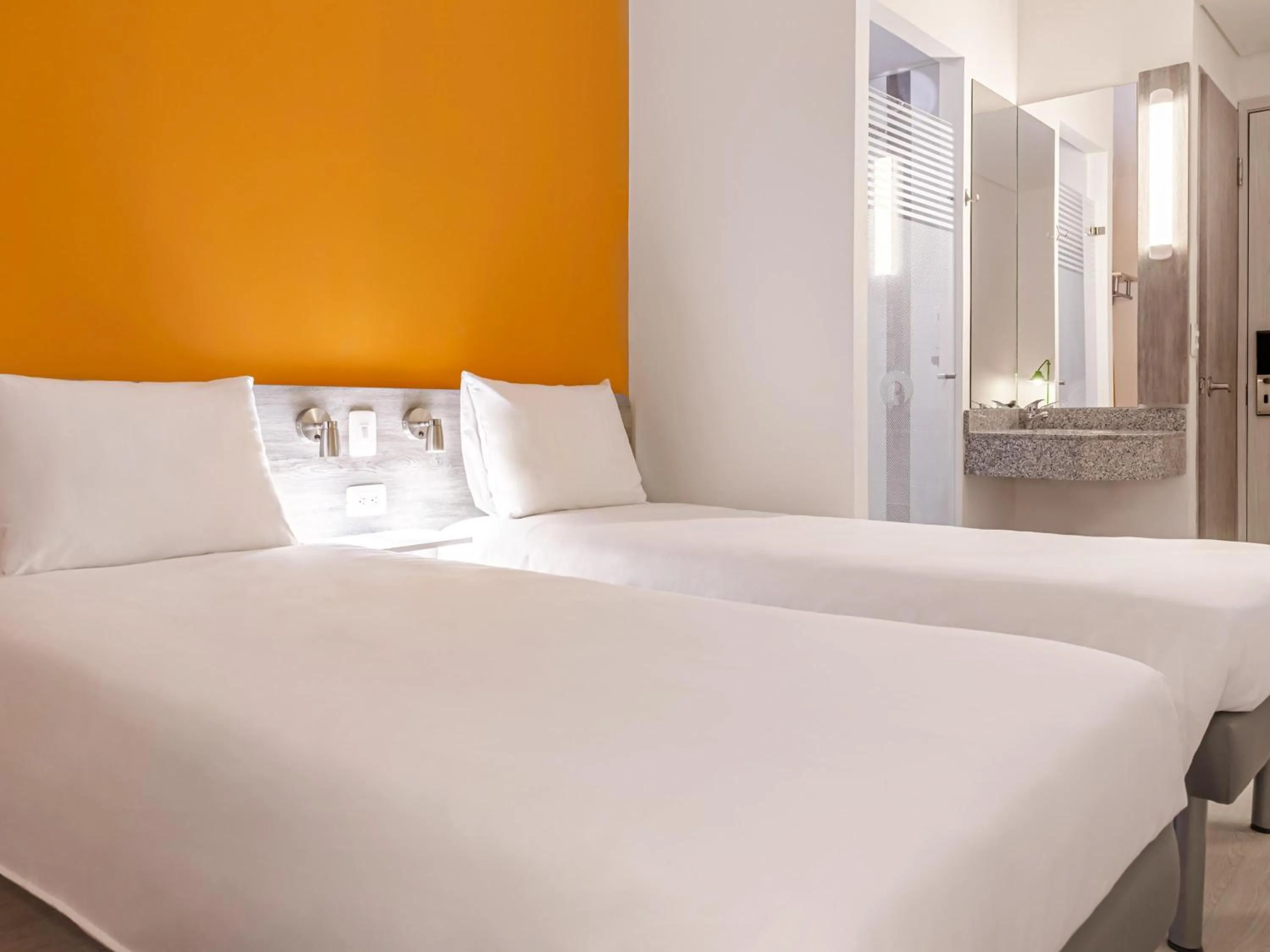 Bedroom, Bed in ibis budget Barranquilla