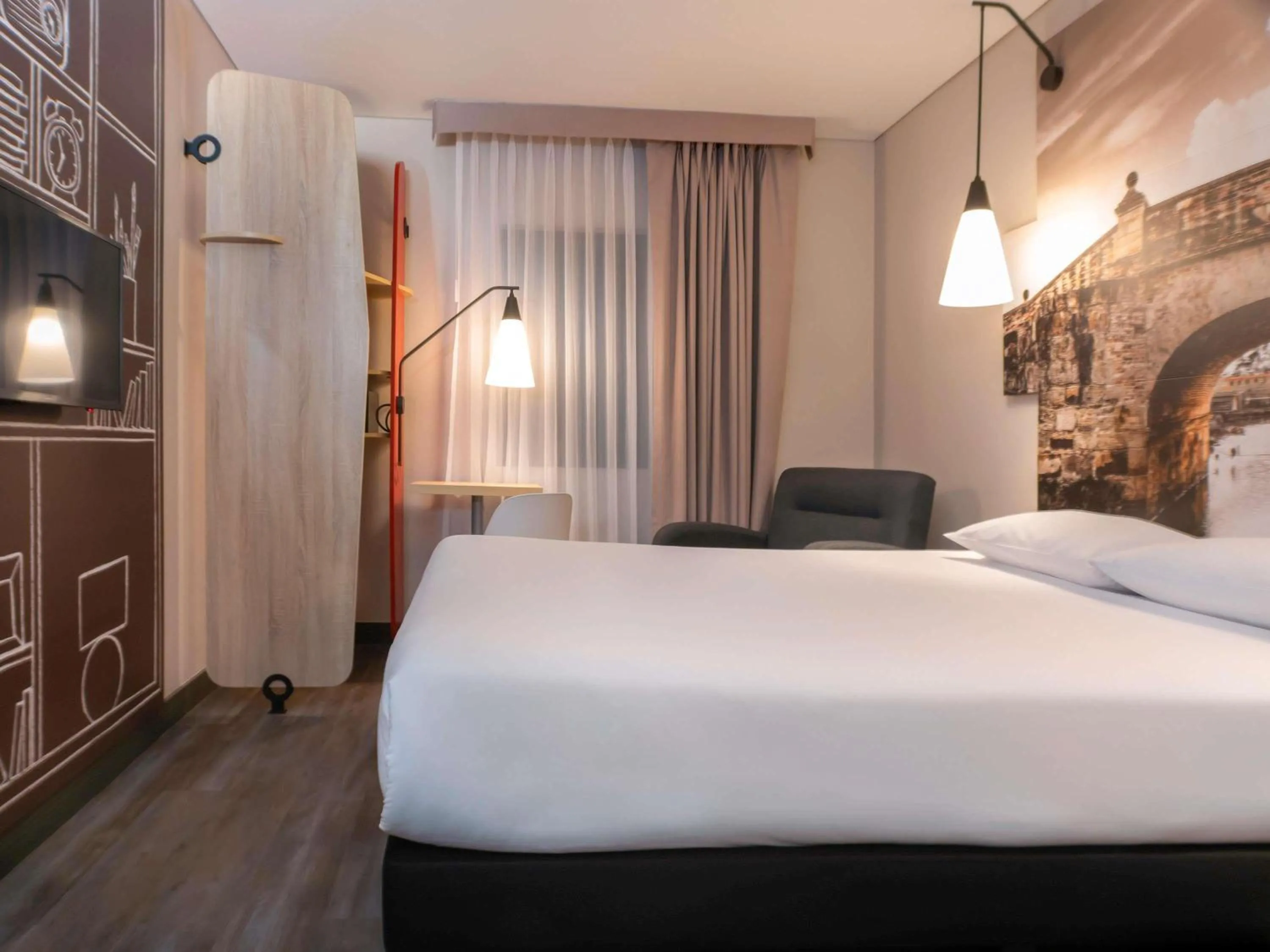 Bedroom, Bed in ibis Chia