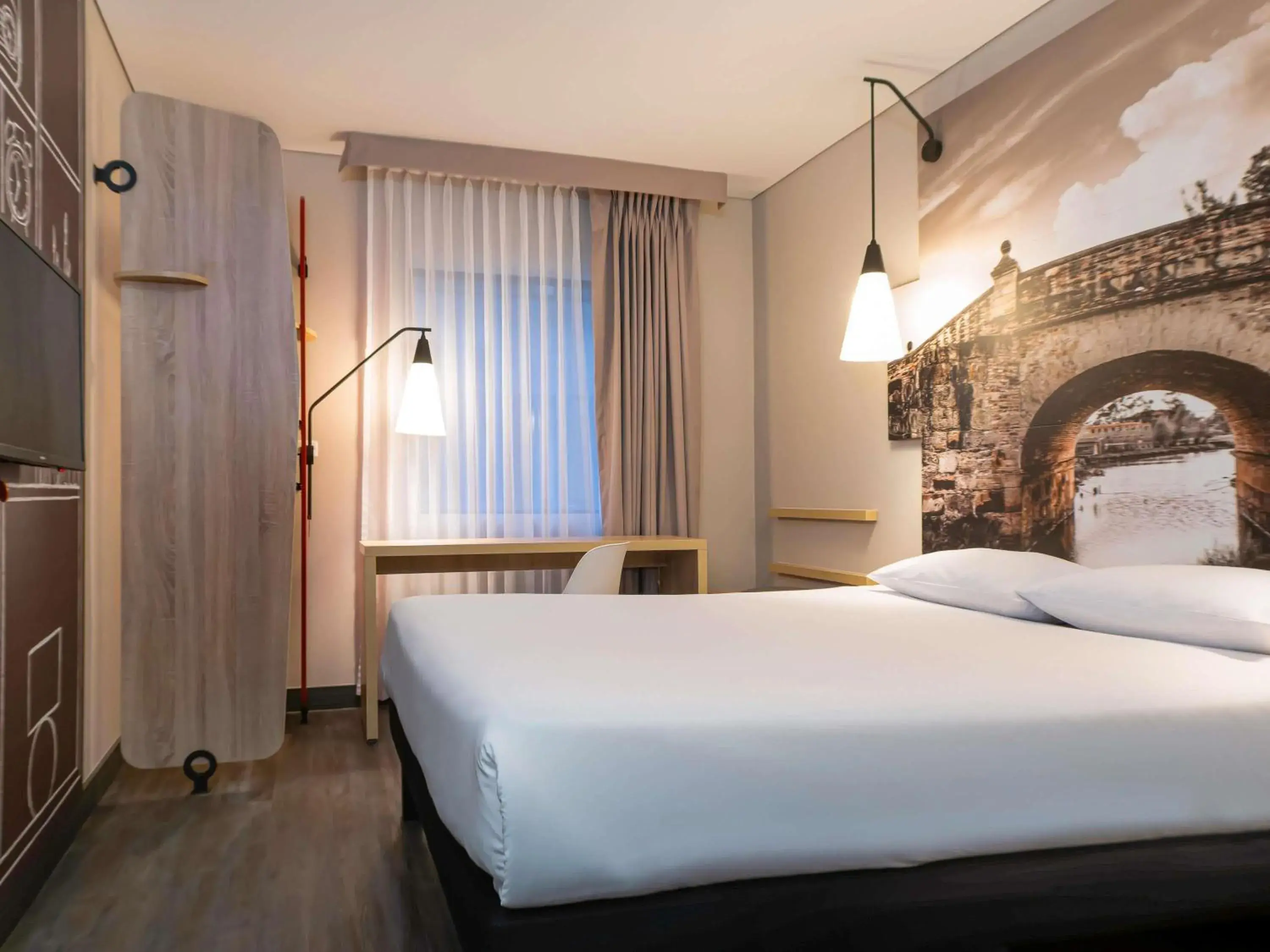 Standard Double Room in ibis Chia Standard Double Room in ibis Chia