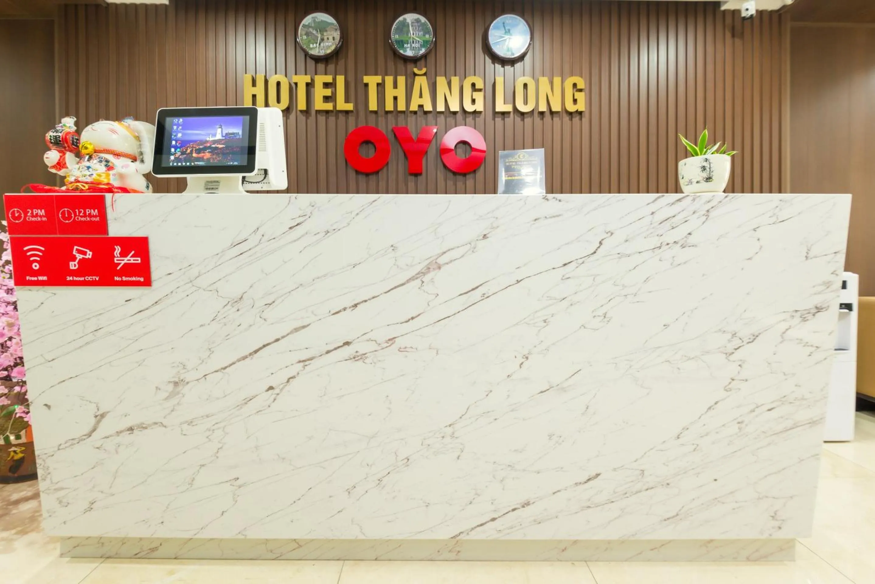 Lobby or reception in OYO 930 Thang Long Hotel