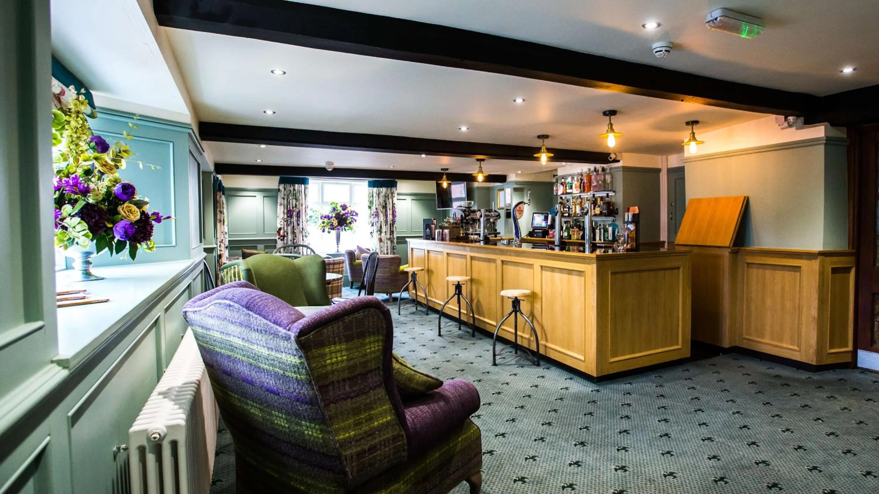 Lounge or bar in The Wyndham Hotel