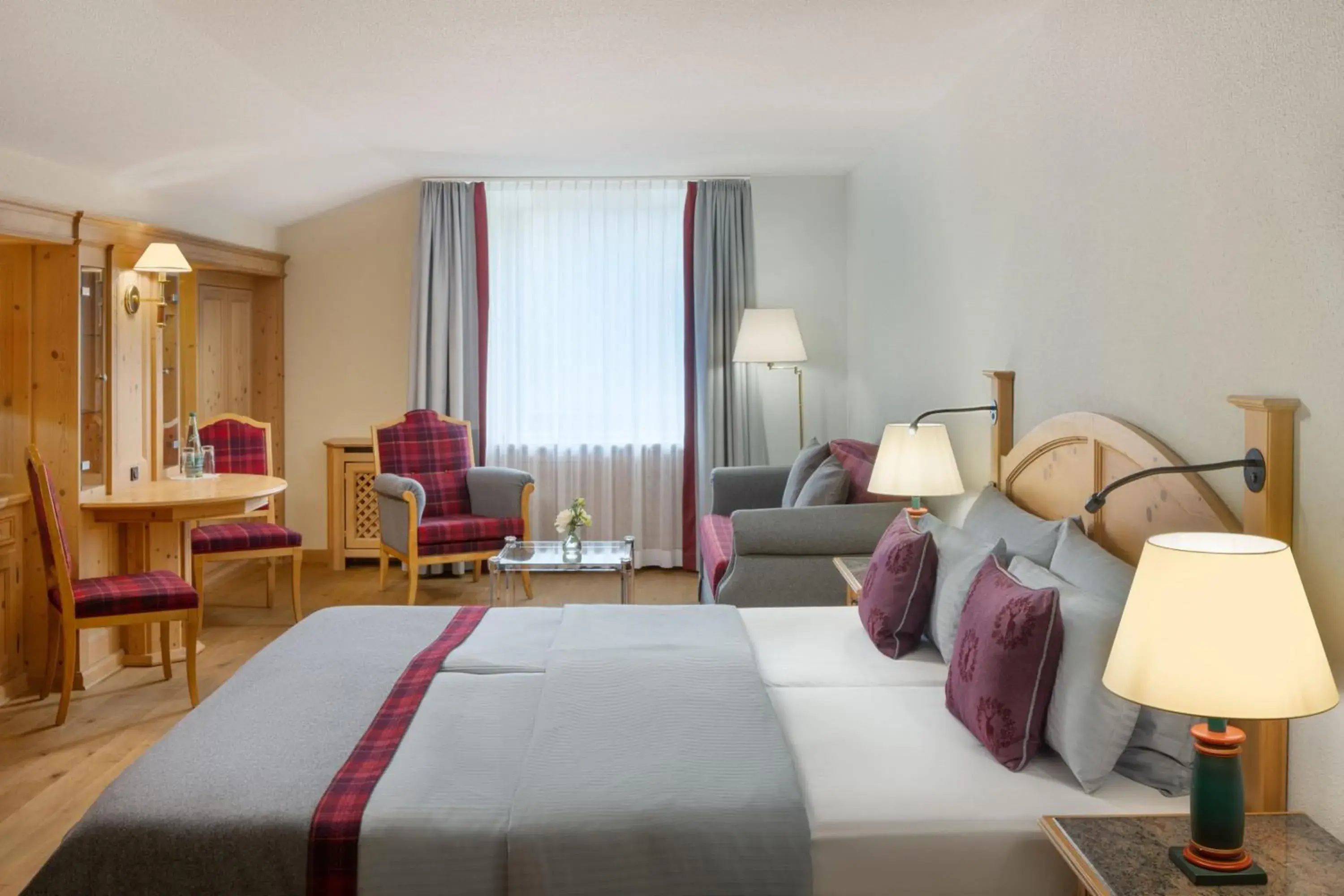 Premium King Room with Sofa Bed and Mountain View in Arabella Alpenhotel am Spitzingsee, a Tribute Portfolio Hotel Premium King Room with Sofa Bed and Mountain View in Arabella Alpenhotel am Spitzingsee, a Tribute Portfolio Hotel