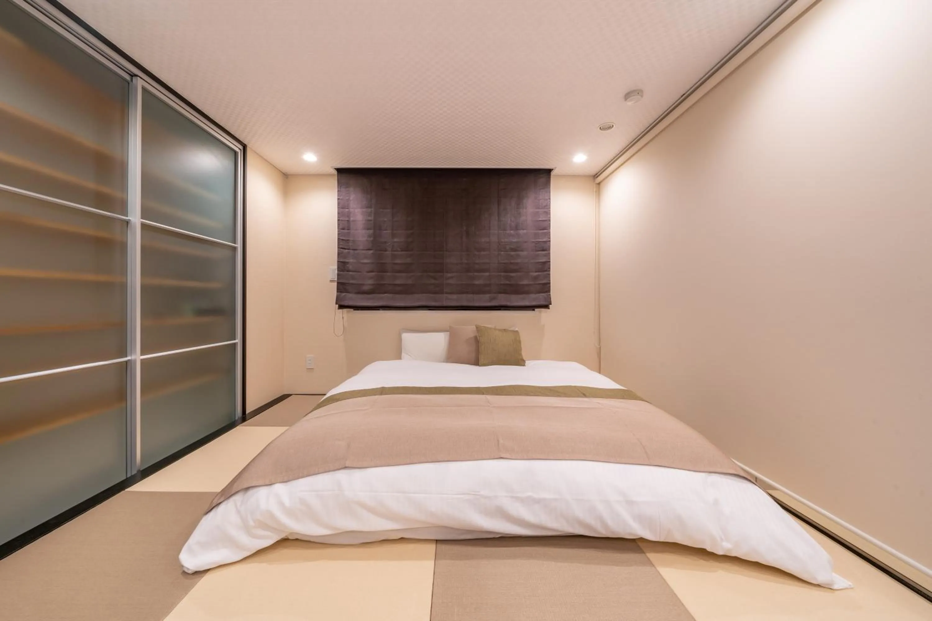 Bed in Residence Hotel Takayama Station