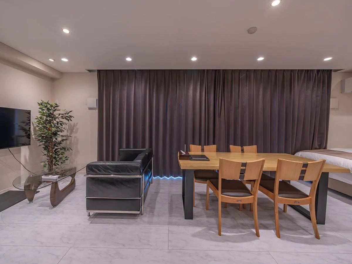 Residence Hotel Takayama Station