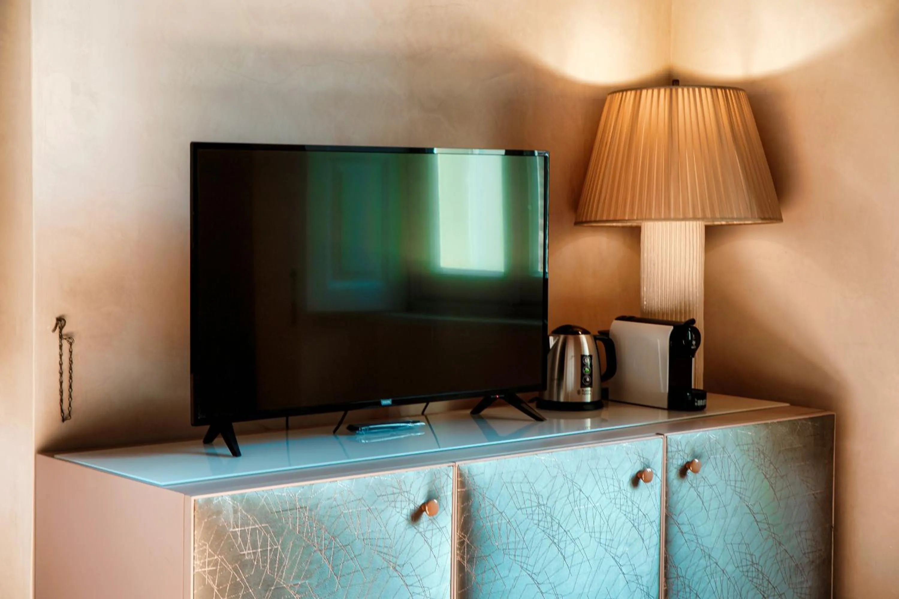 Decorative detail in Dandelion Como Suites & Park