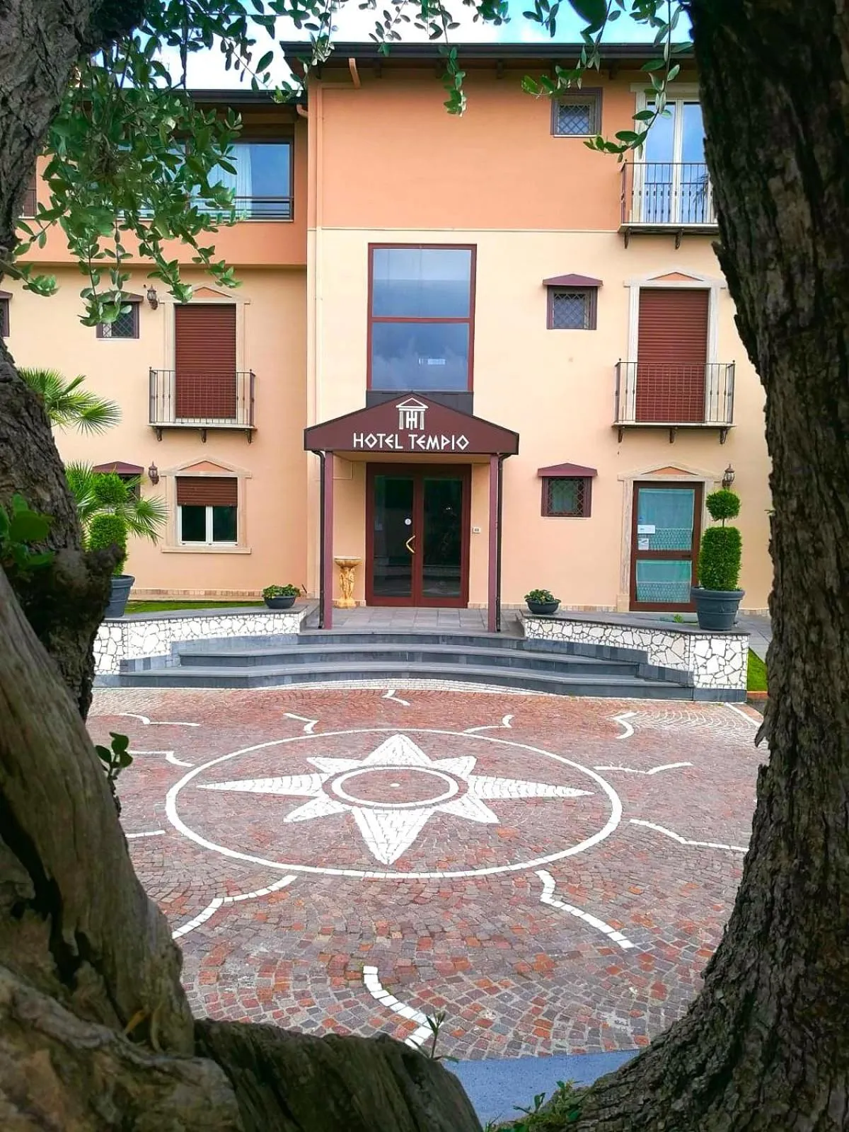 Facade/entrance in Hotel Tempio