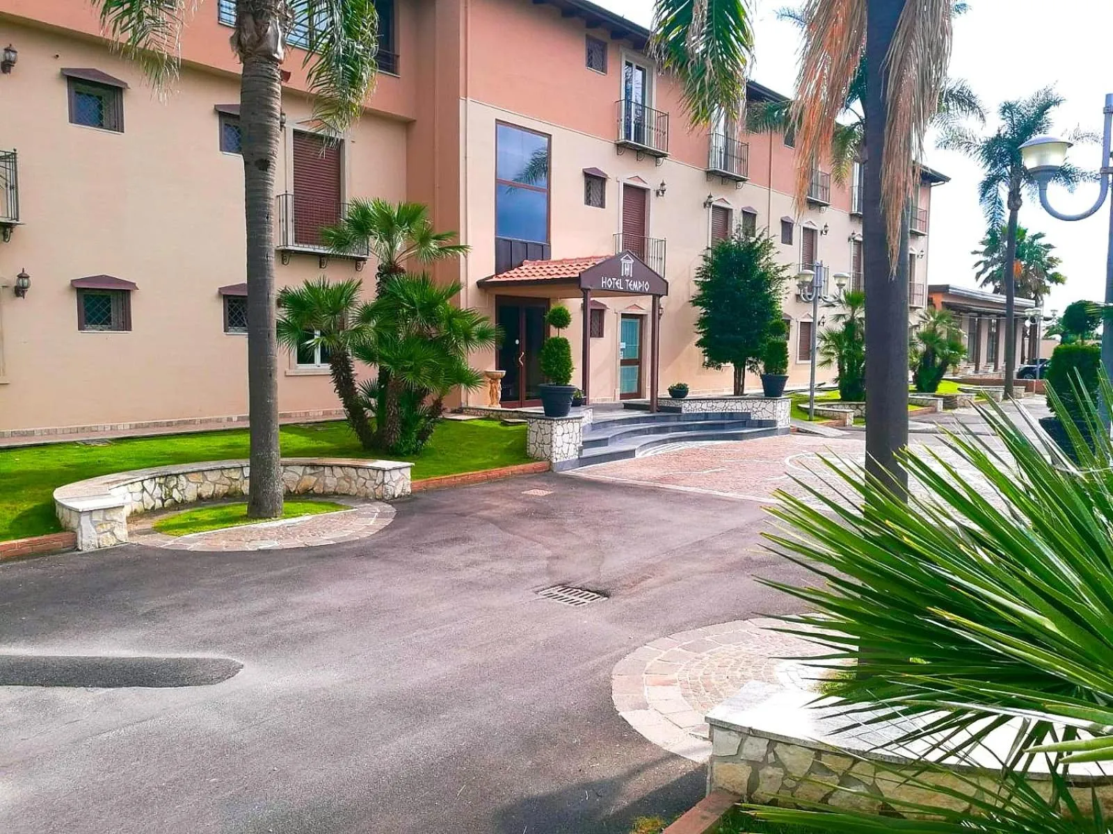 Facade/entrance in Hotel Tempio