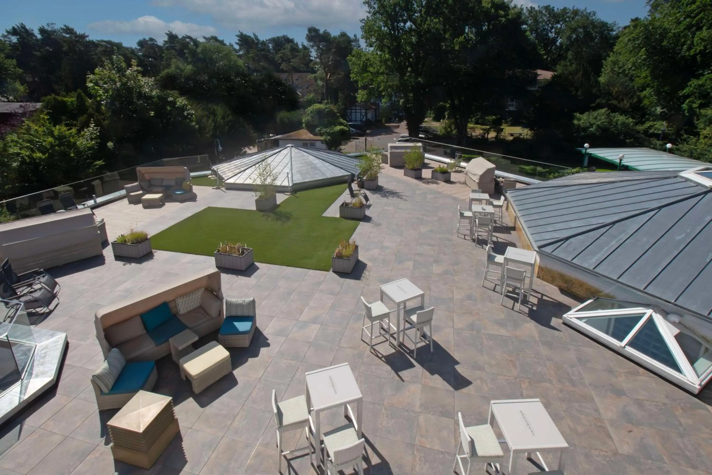 Property building in Best Western Plus Ostseehotel Waldschloesschen