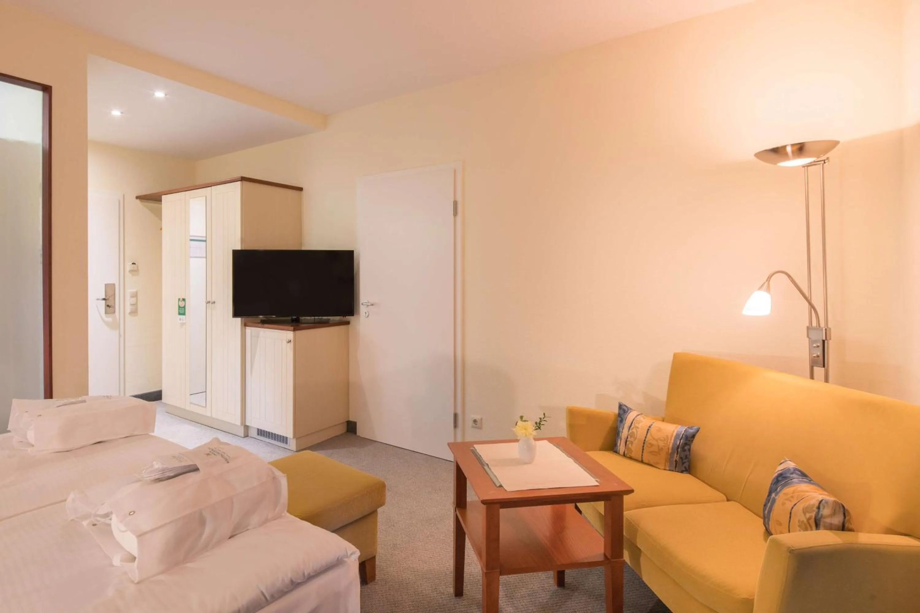 Bedroom, Bed in Best Western Plus Ostseehotel Waldschloesschen