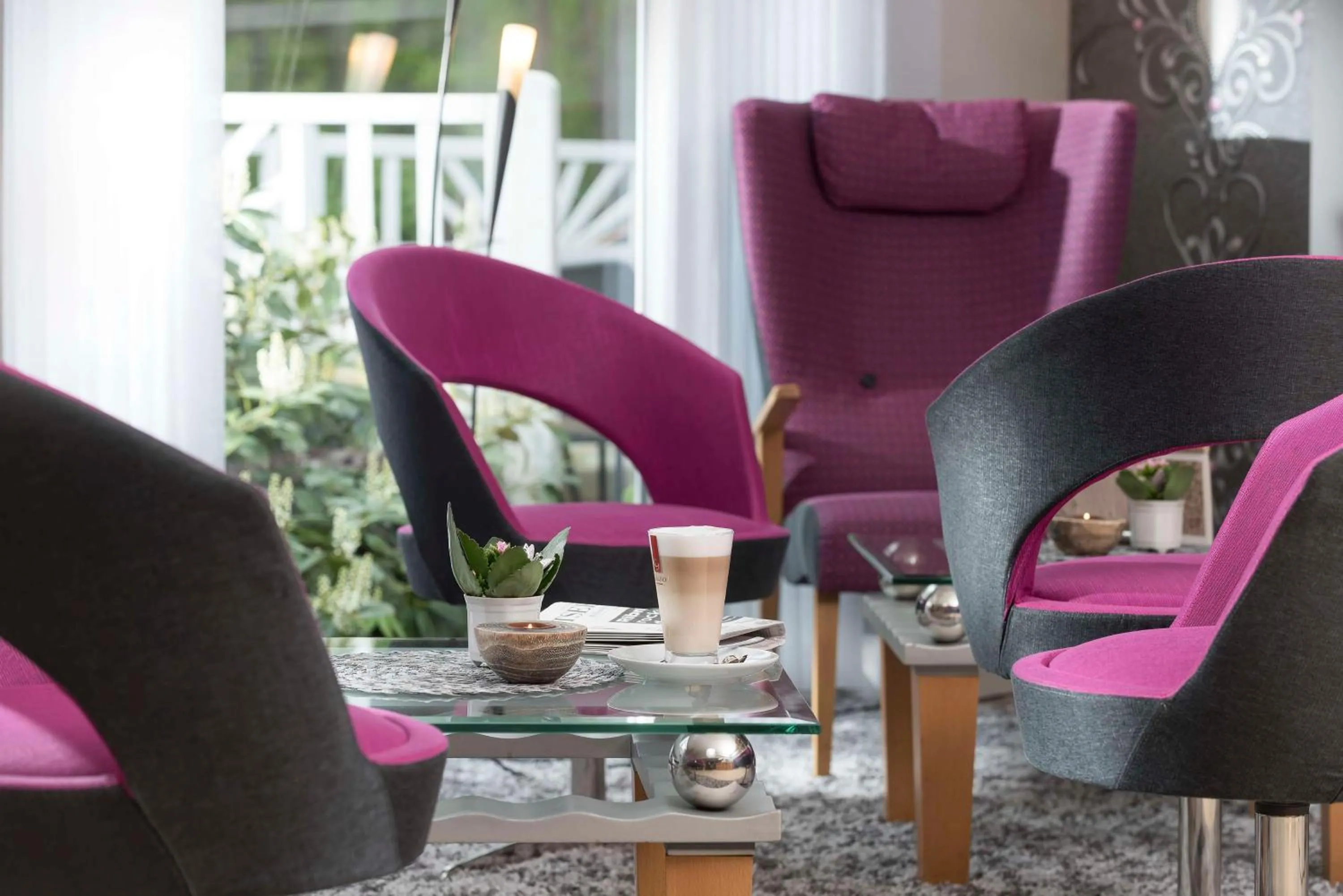 Lobby or reception in Best Western Plus Ostseehotel Waldschloesschen