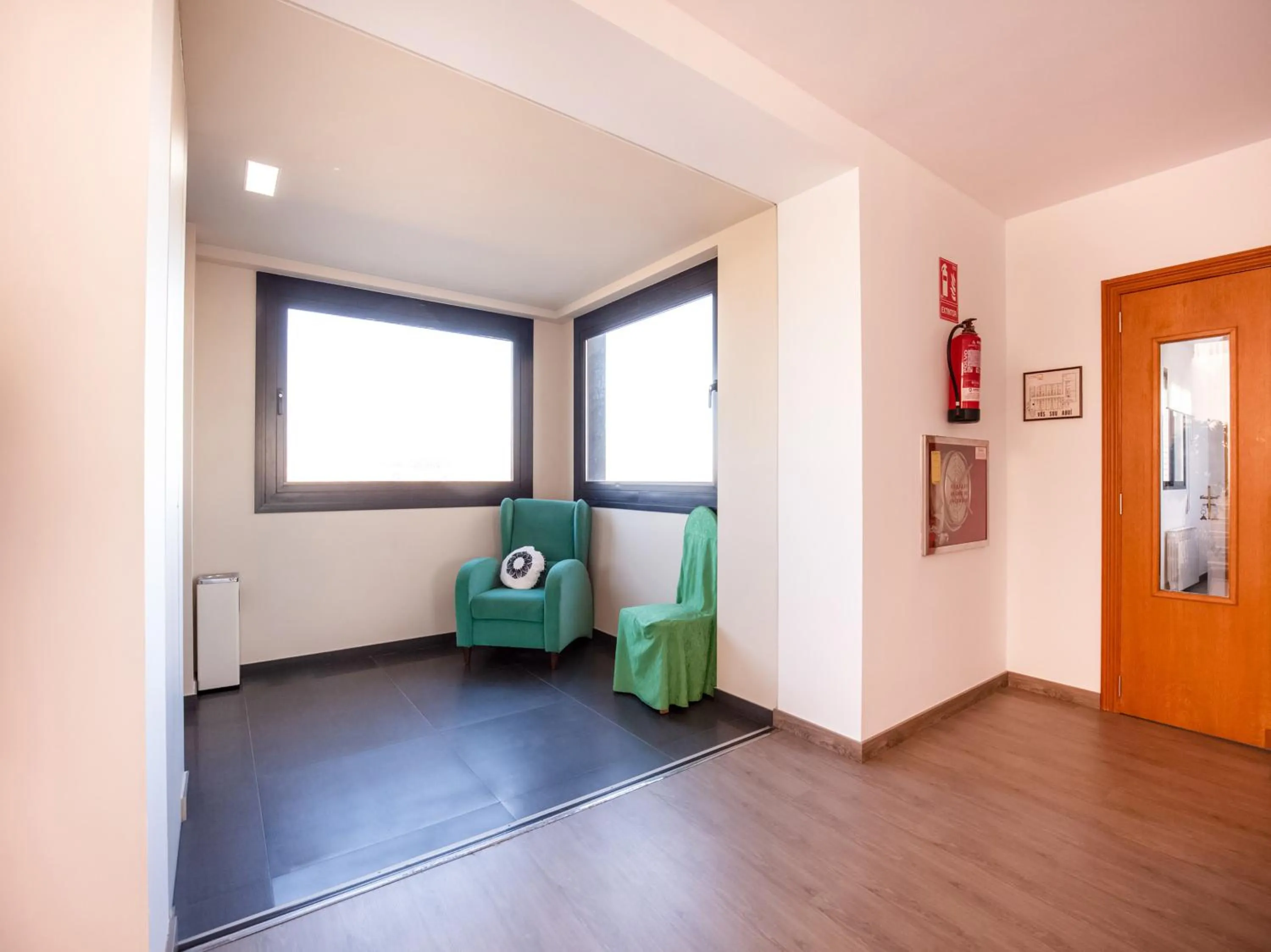 Other, Bed in Hotel Restaurante Blanc I Negre 2