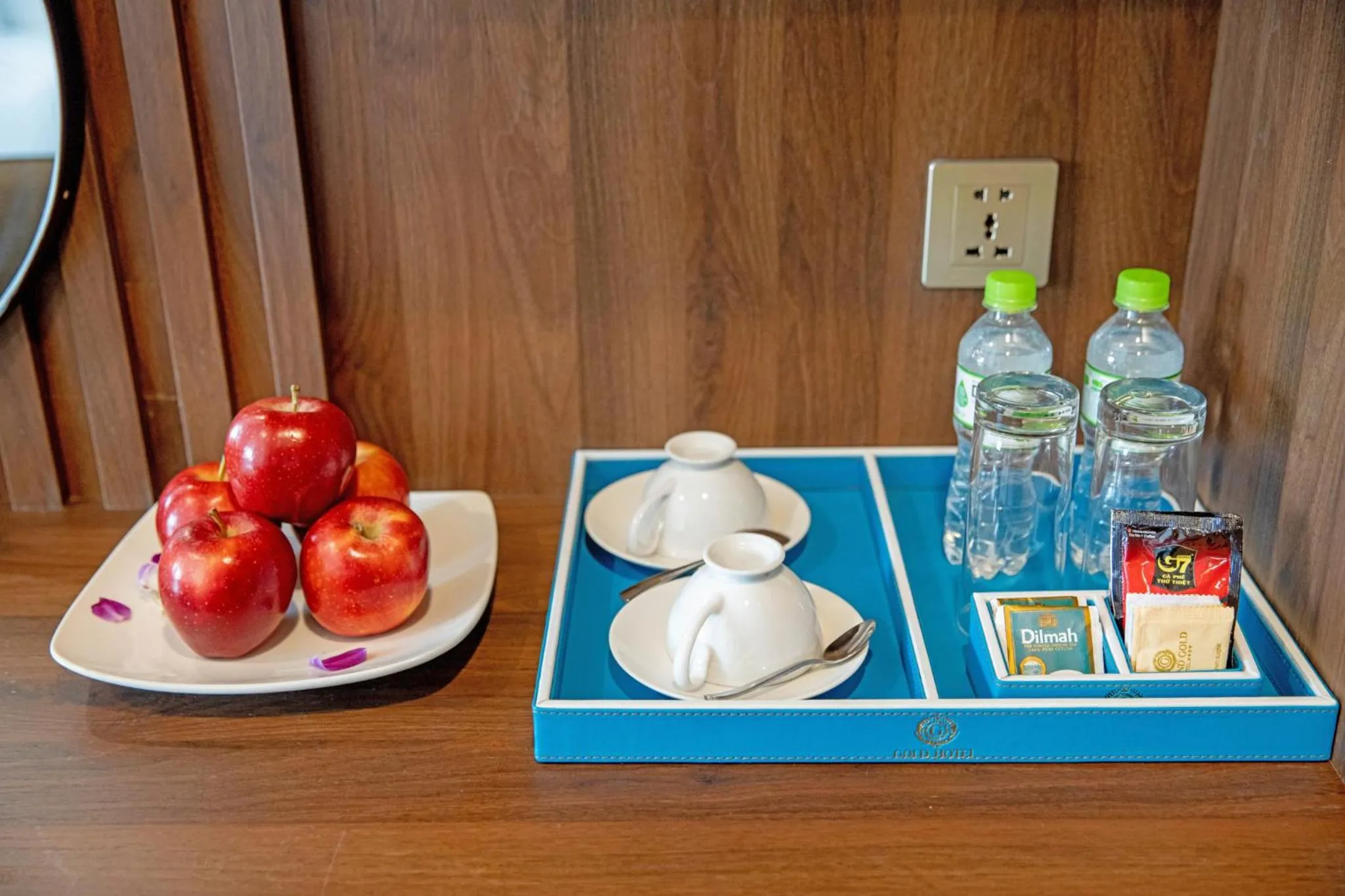 Coffee/tea facilities in Gold Plaza Hotel Da Nang