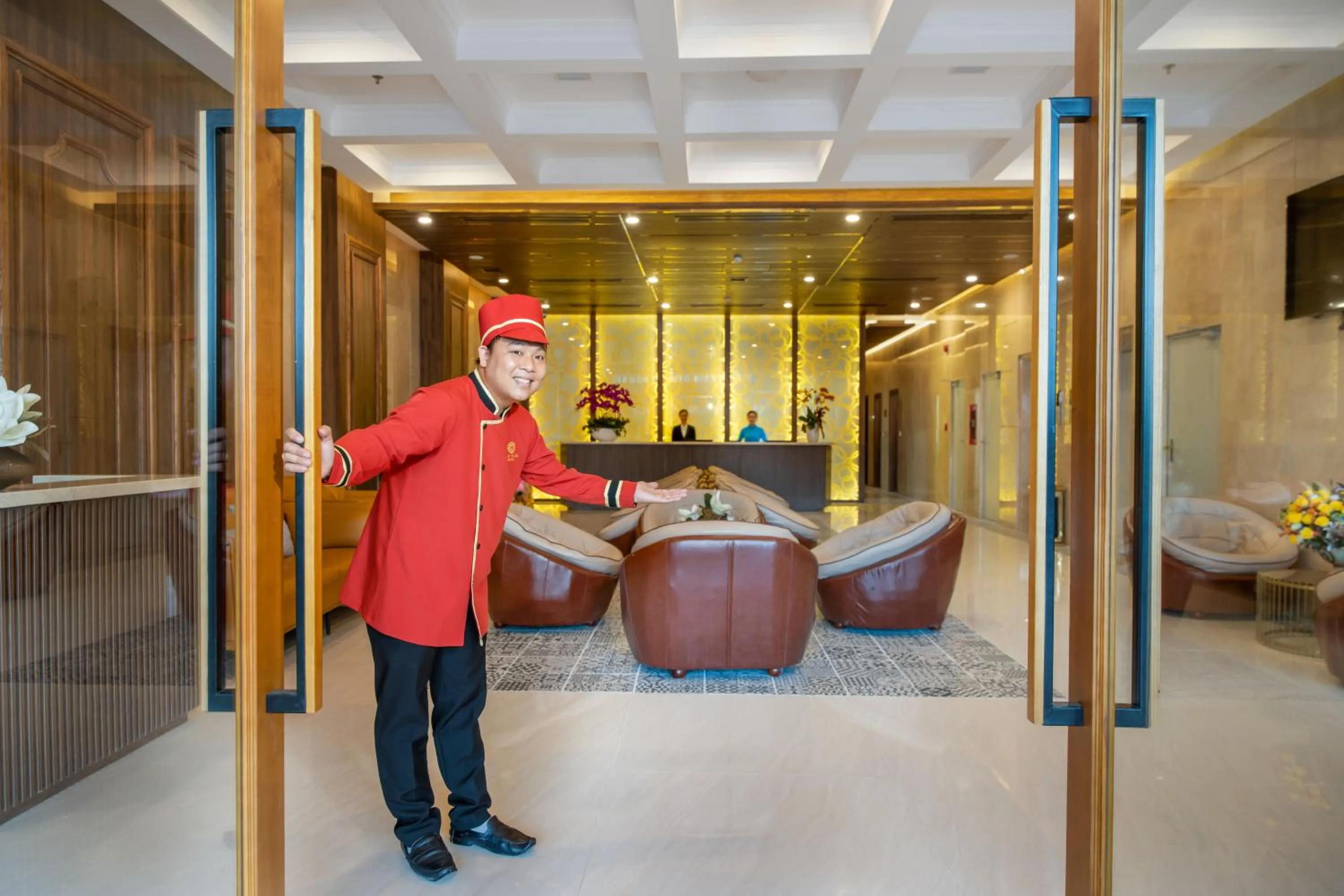 Staff in Gold Plaza Hotel Da Nang