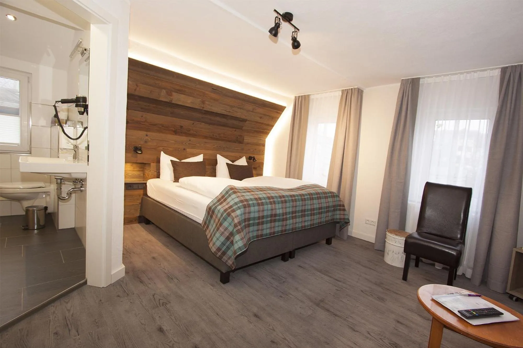 Bed in Hotel Nuhnetal