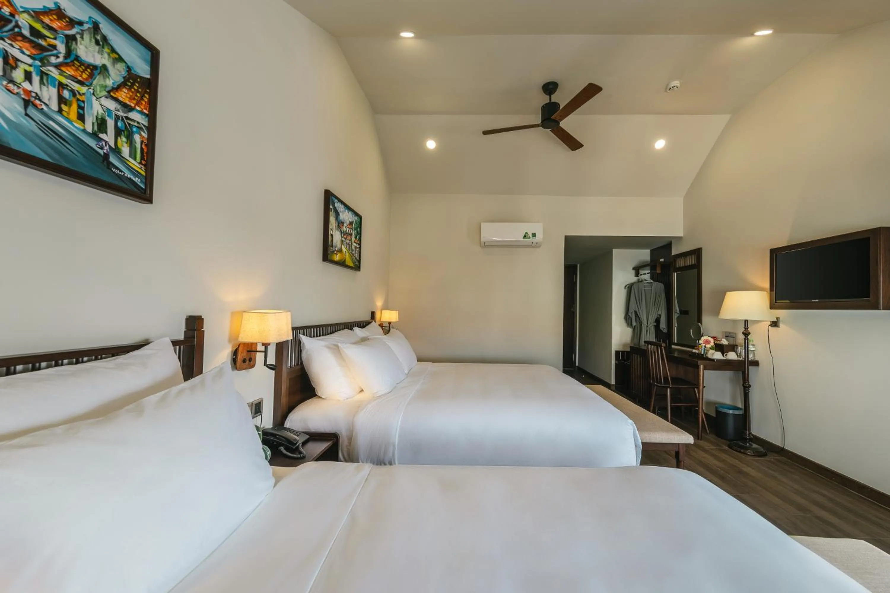 Photo of the whole room, Bed in Volar de Faifo Villa