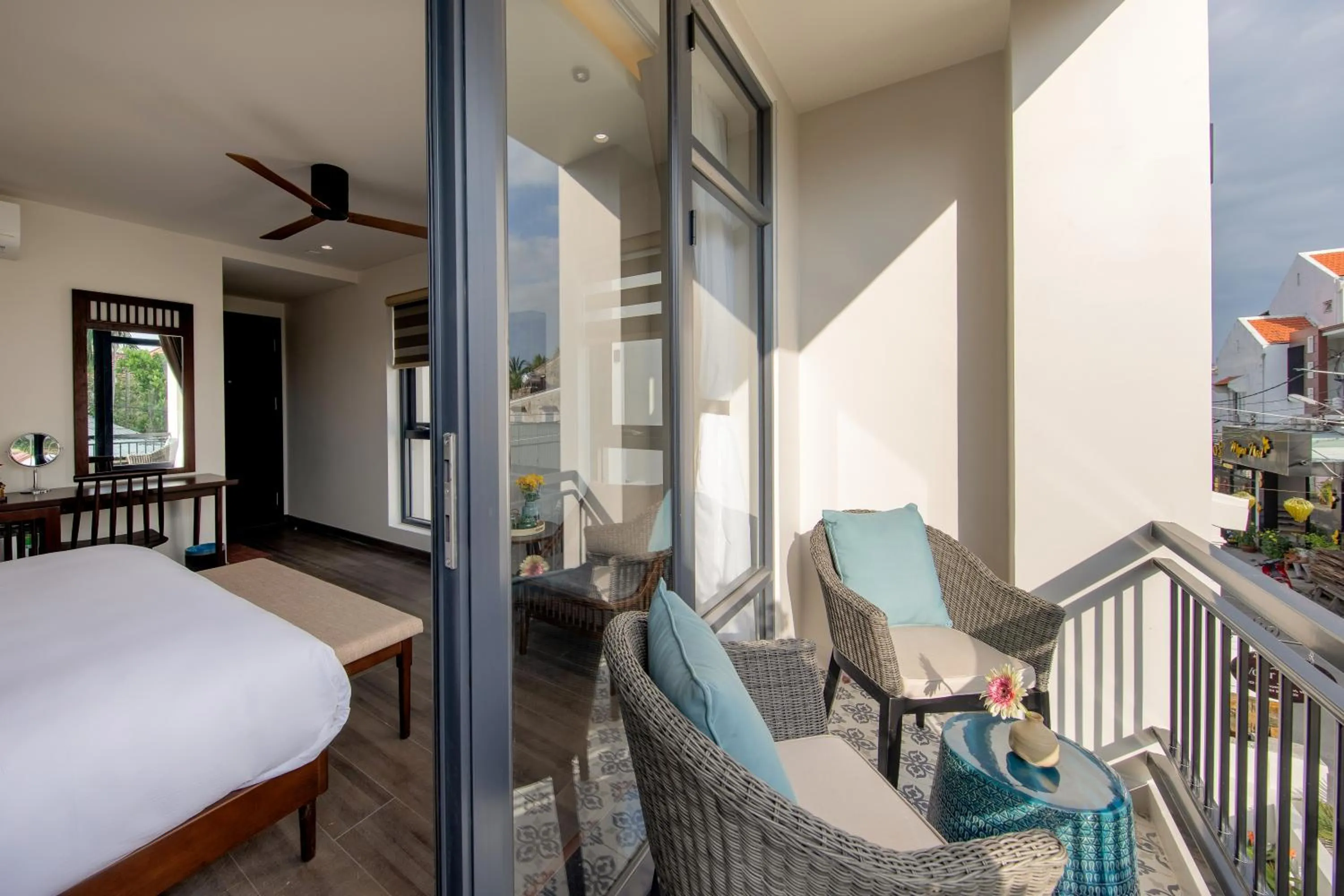 Balcony/Terrace, Bed in Volar de Faifo Villa