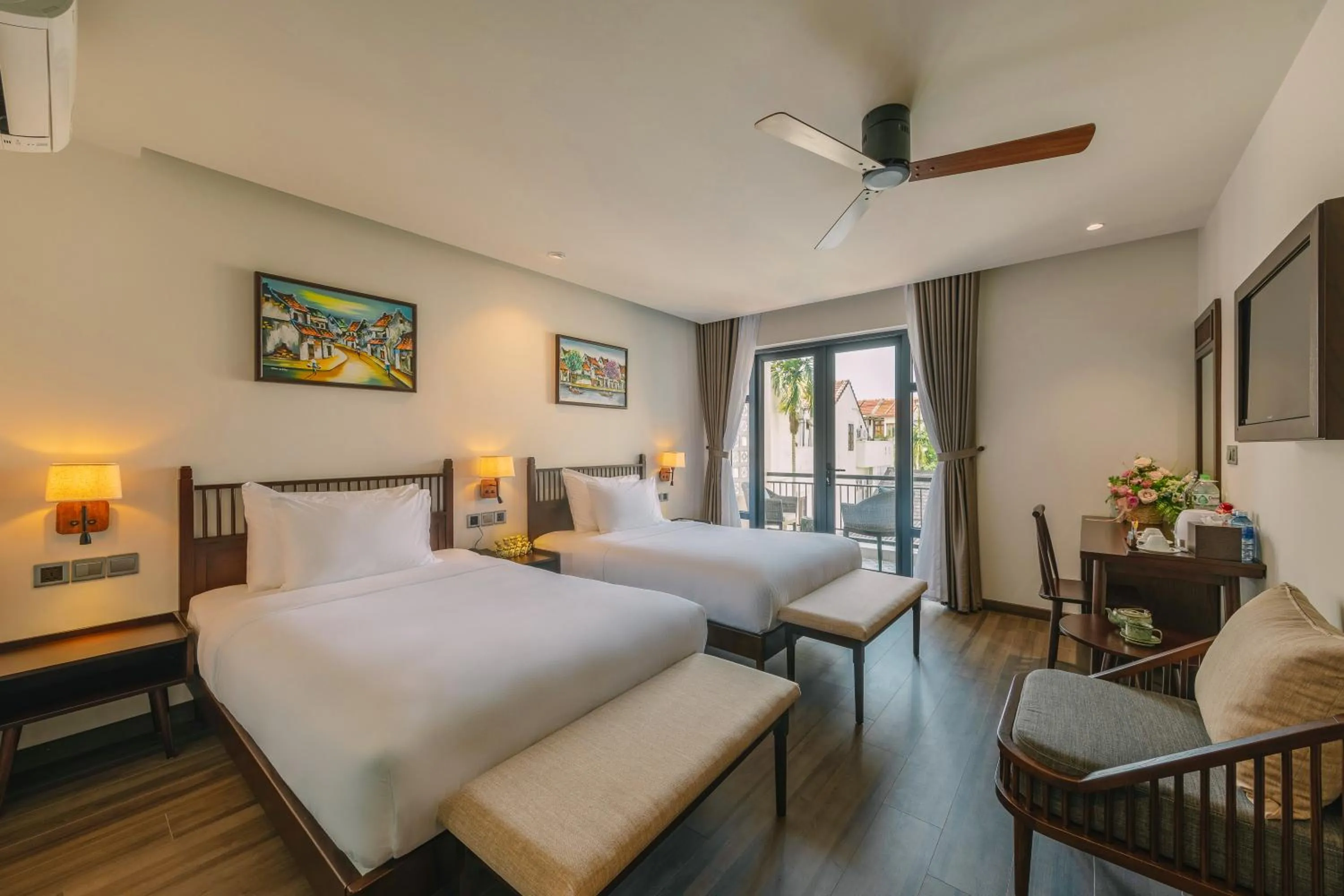 Decorative detail, Bed in Volar de Faifo Villa