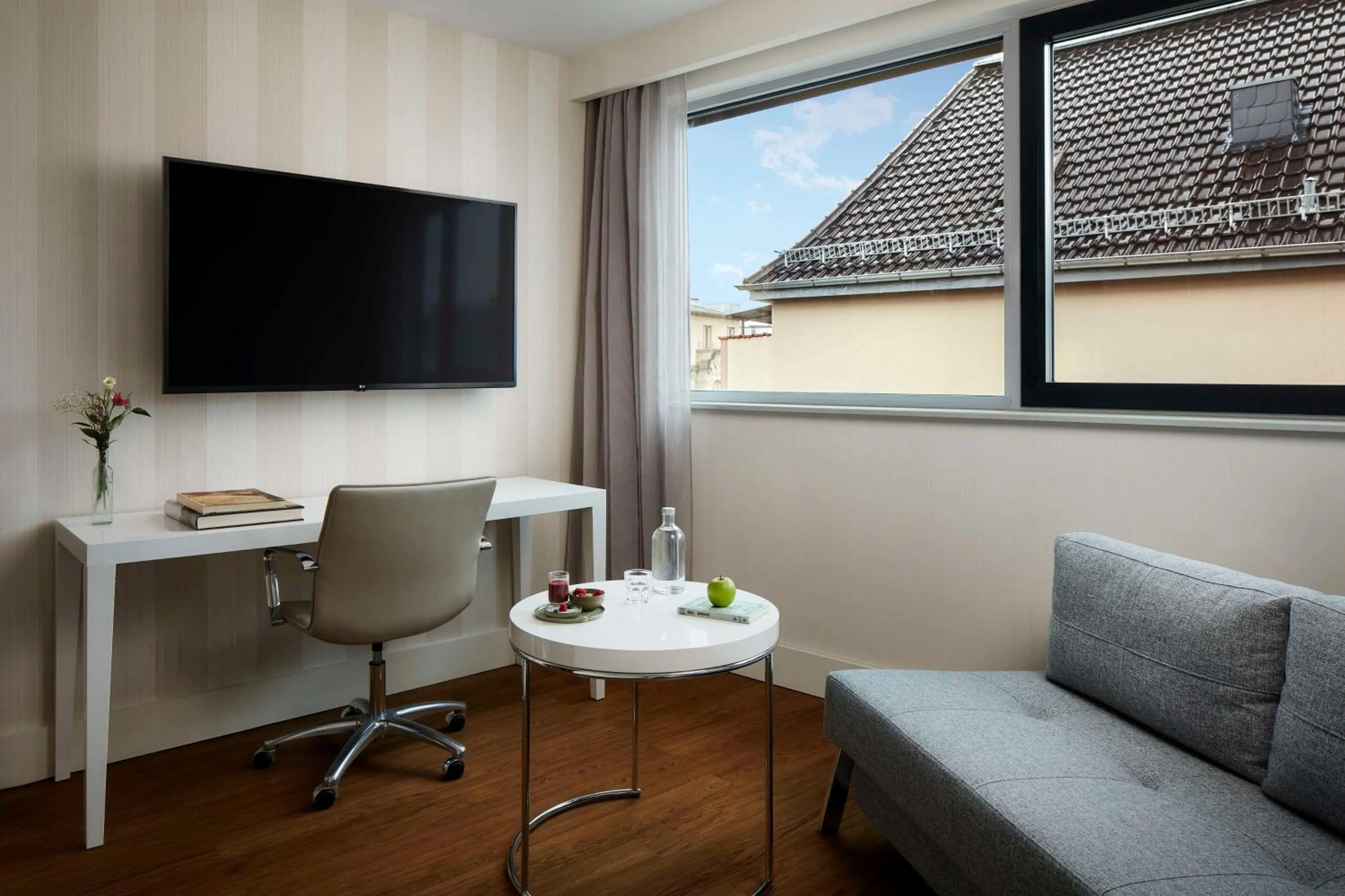 Bedroom in Avani Frankfurt City Hotel