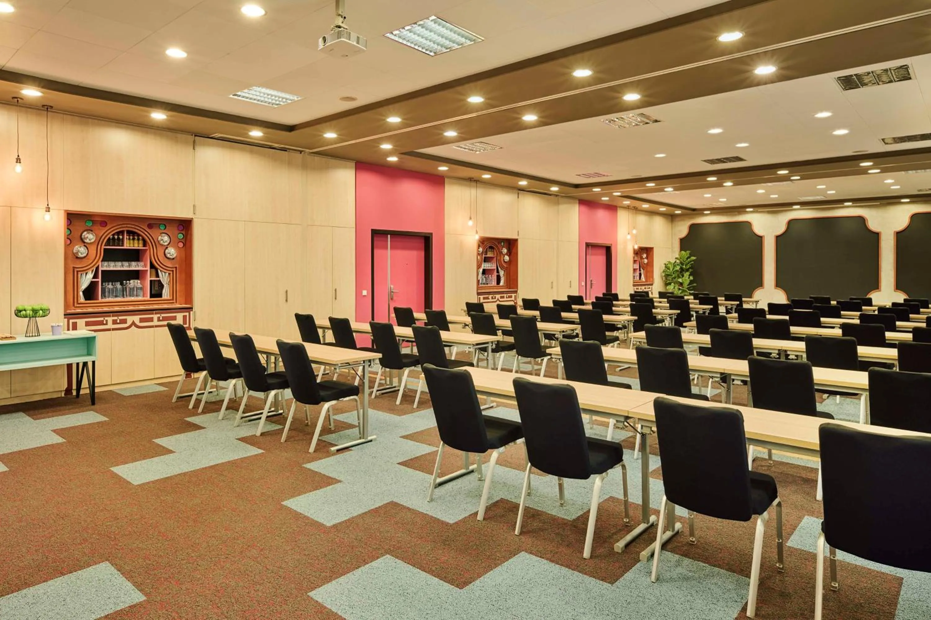 Meeting/conference room in Avani Frankfurt City Hotel