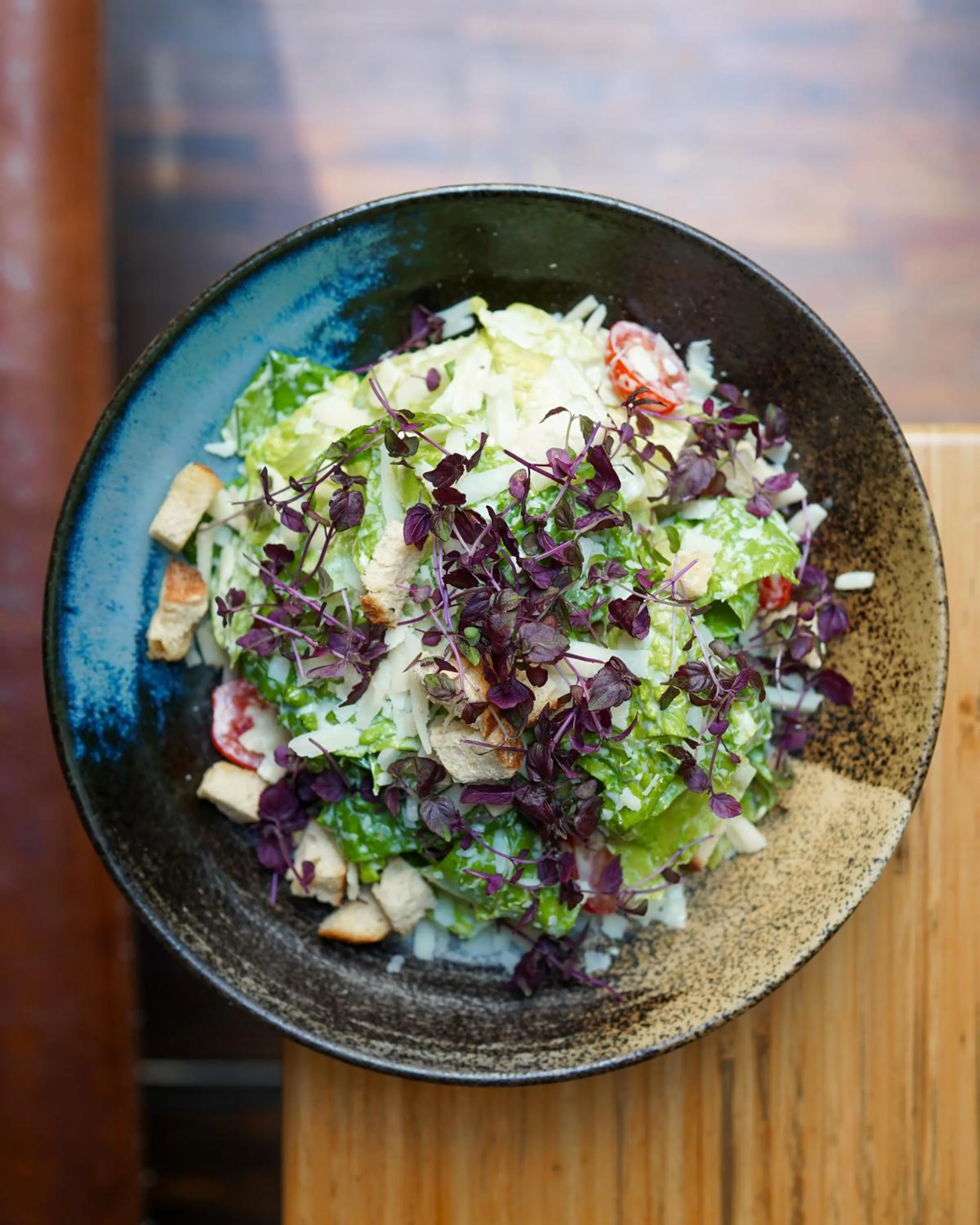 Restaurant/places to eat in east Hotel Hamburg