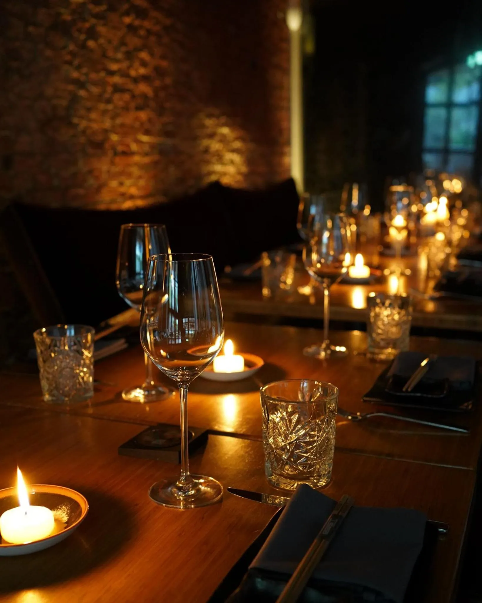 Restaurant/places to eat in east Hotel Hamburg