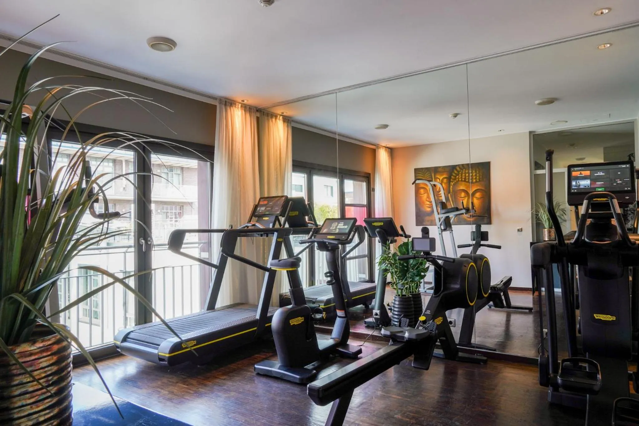 Spa and wellness centre/facilities in east Hotel Hamburg