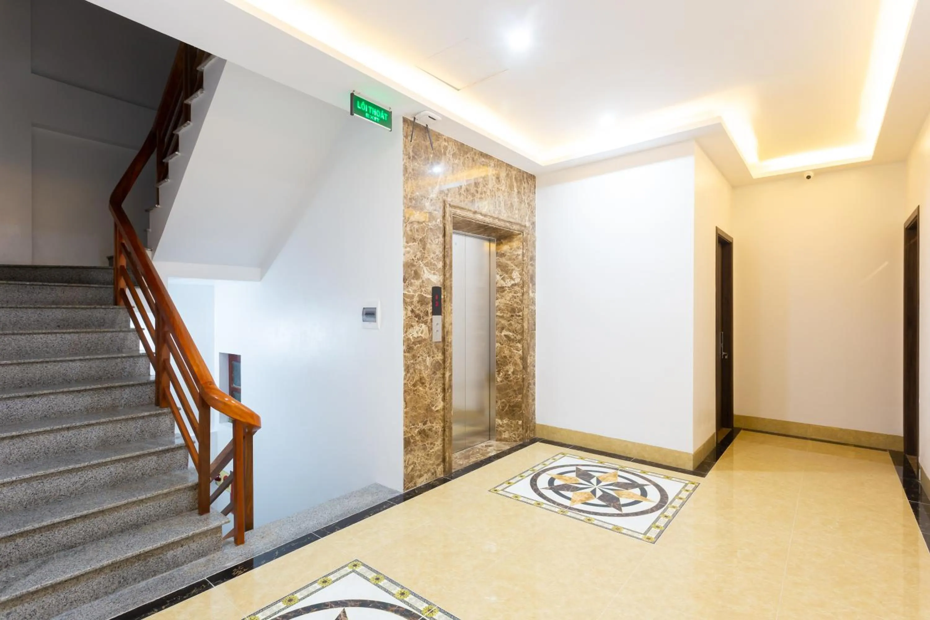 Lobby or reception in Diamond Hotel