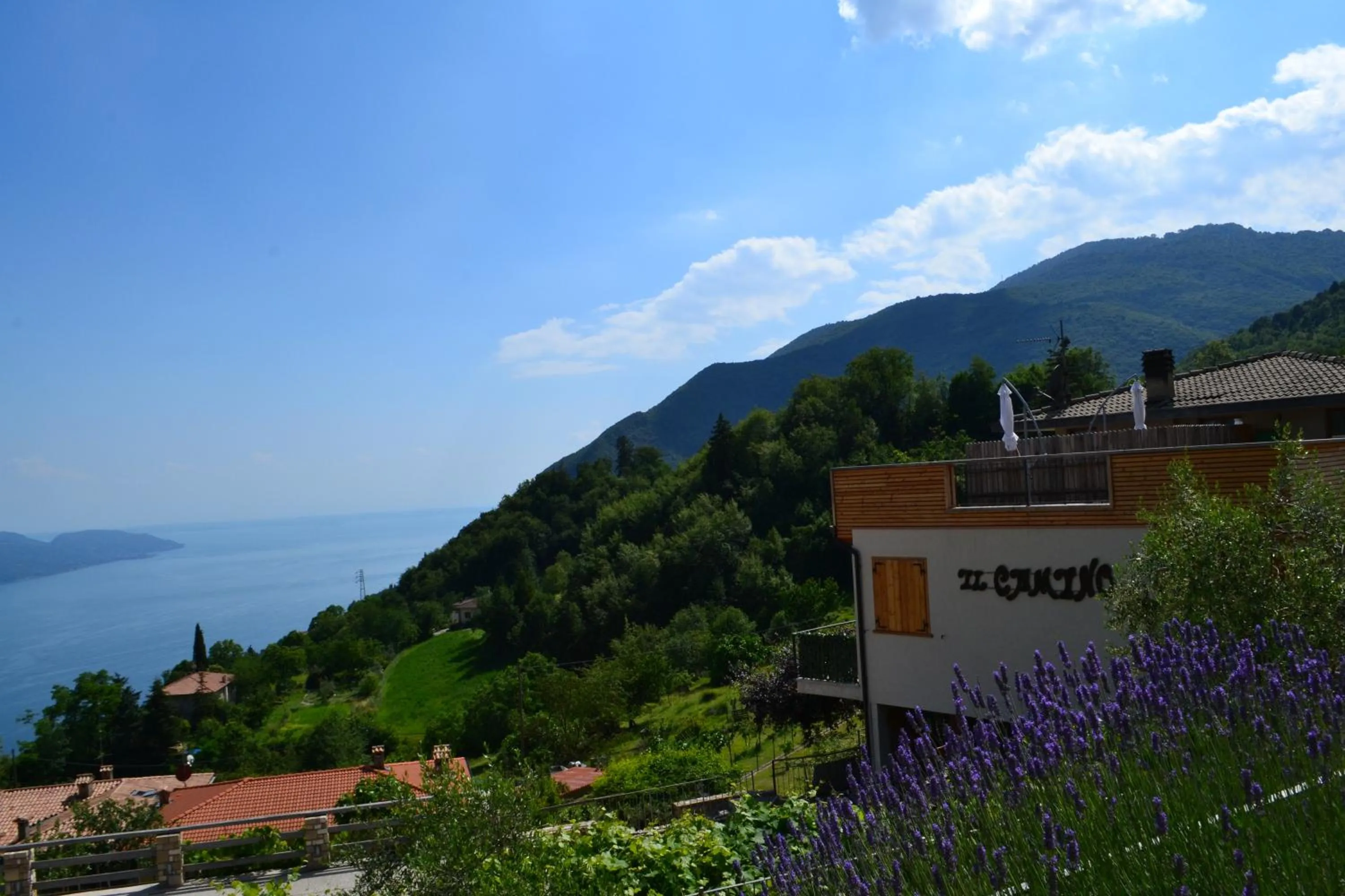 Facade/entrance in Il Camino