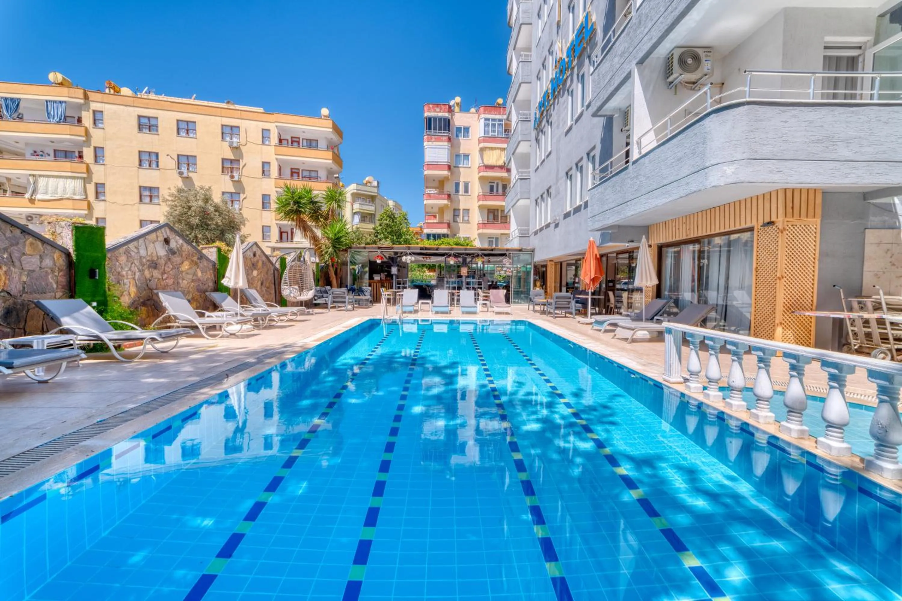 Swimming pool in Kleopatra ICARIA Apart Hotel