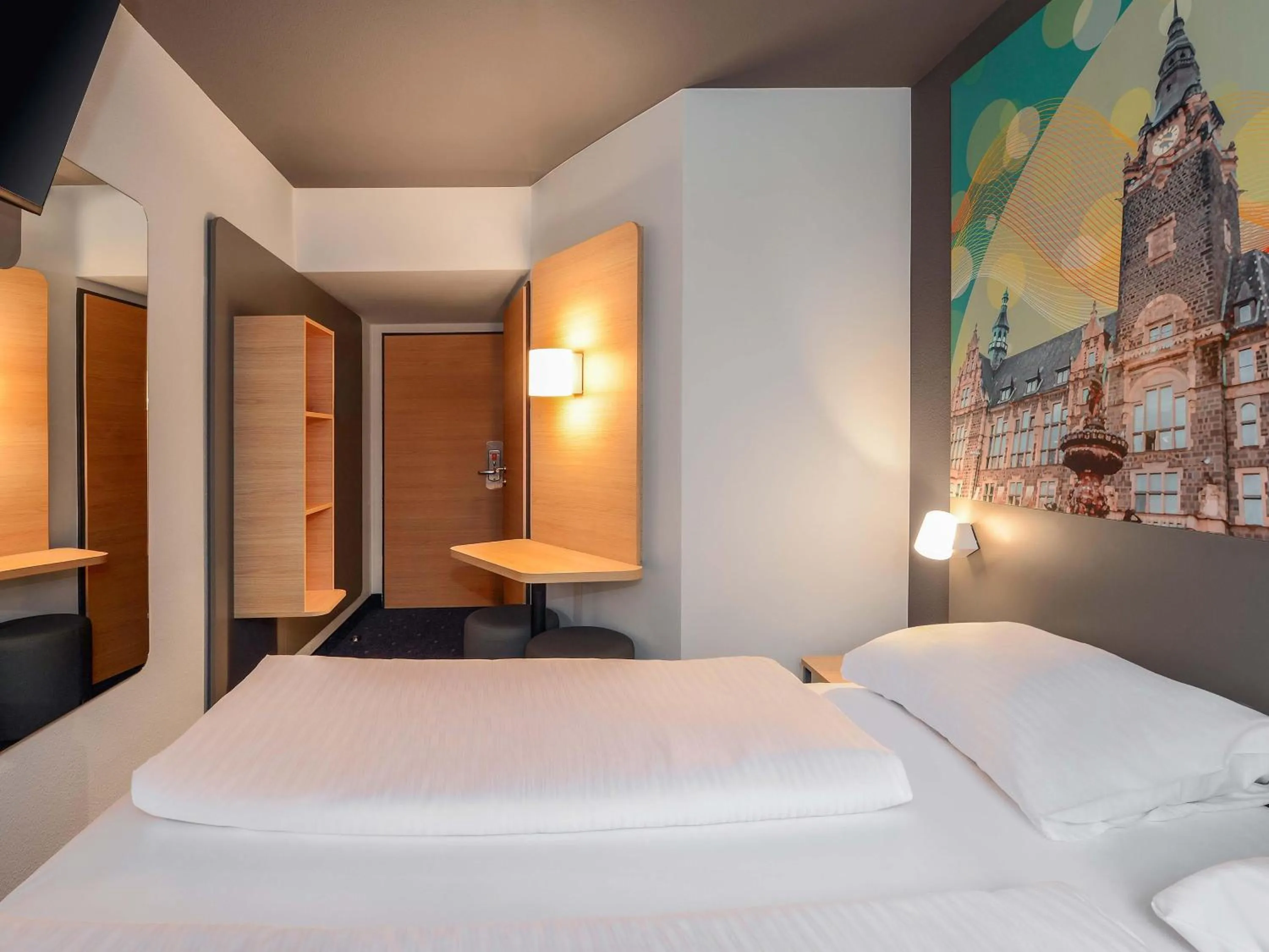 Photo of the whole room, Bed in B&B HOTEL Wuppertal-Oberbarmen