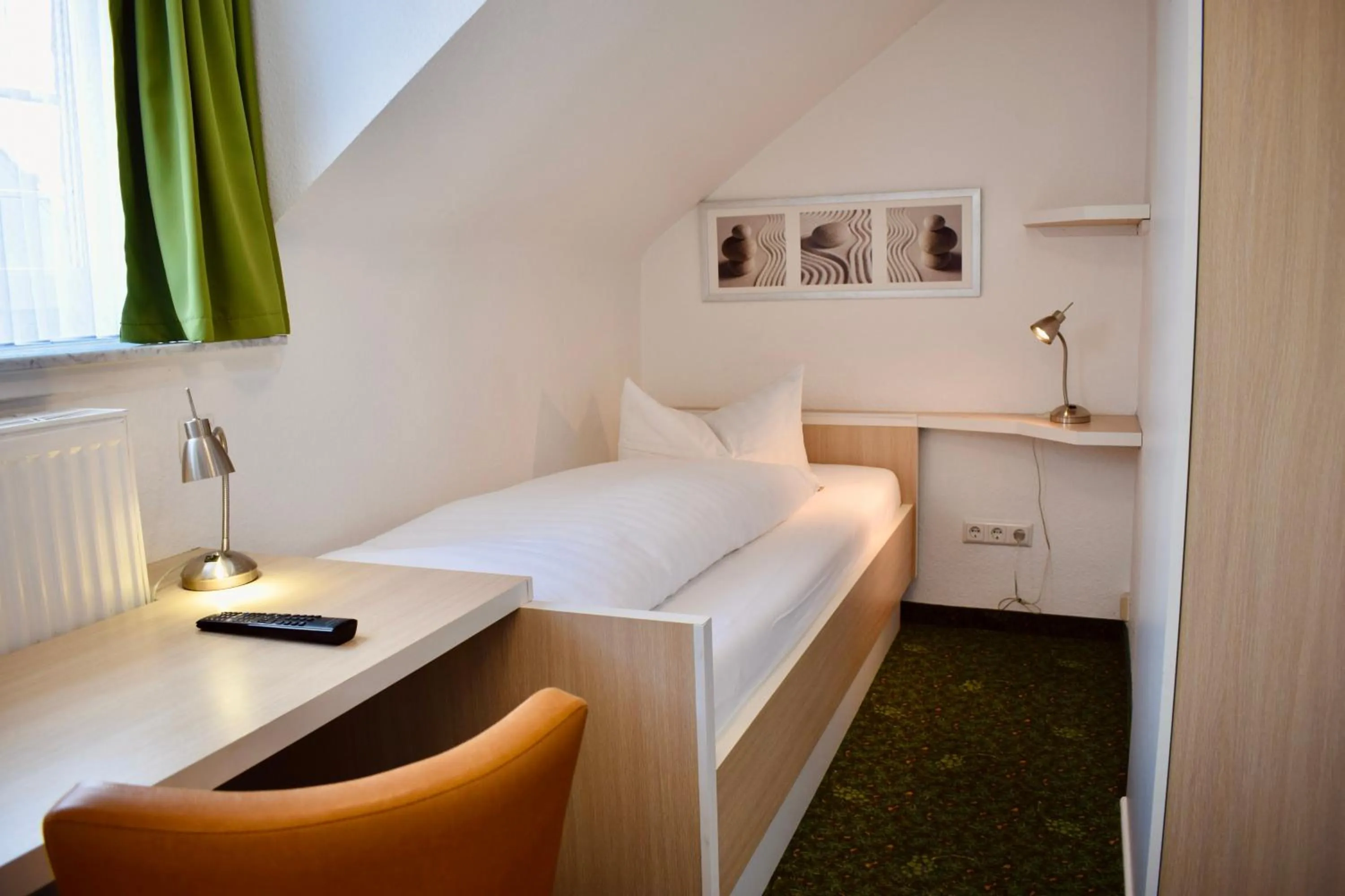 Photo of the whole room, Bed in Hotel Zur Traube