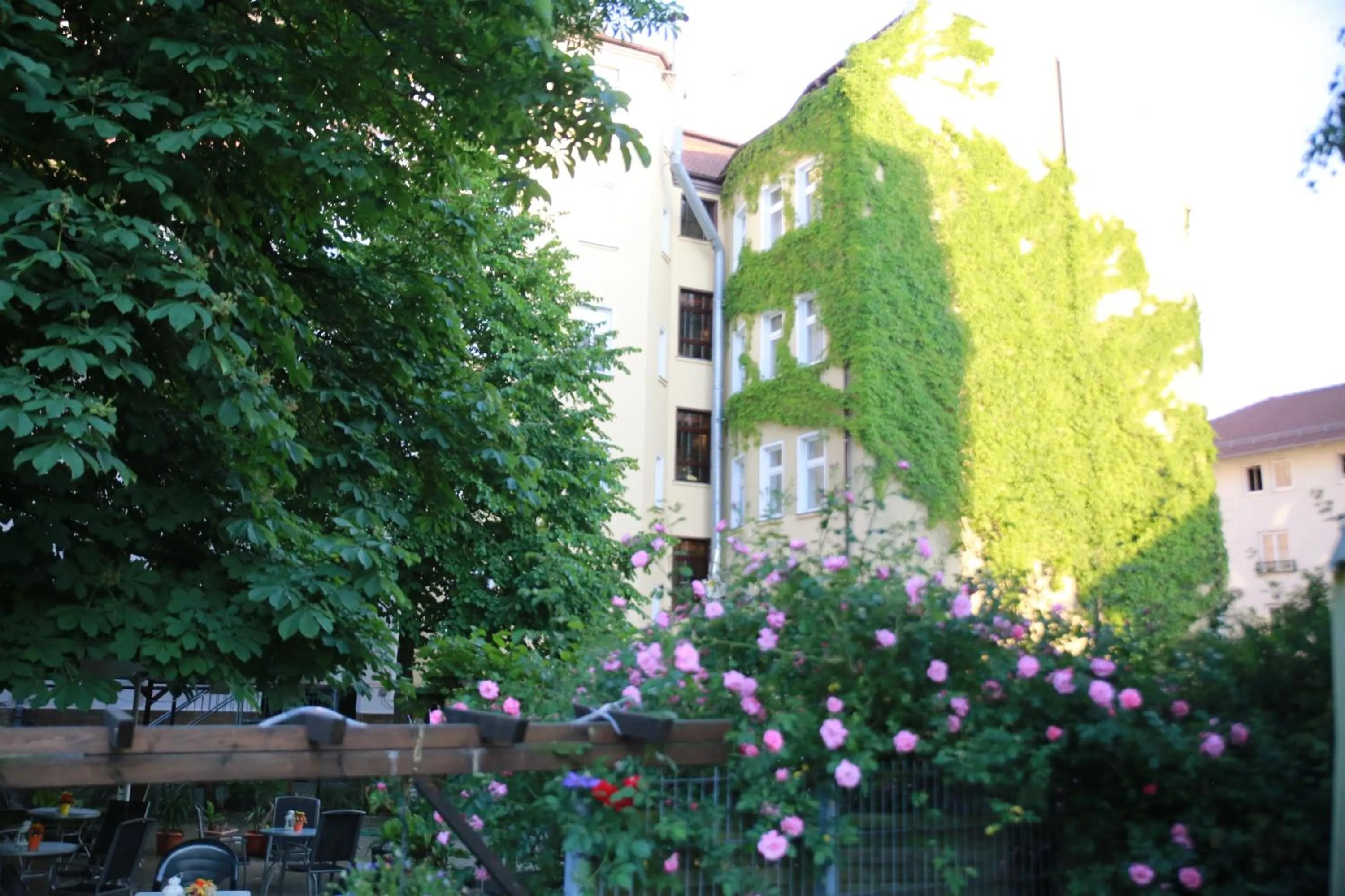 Property building in Hotel Alt-Connewitz