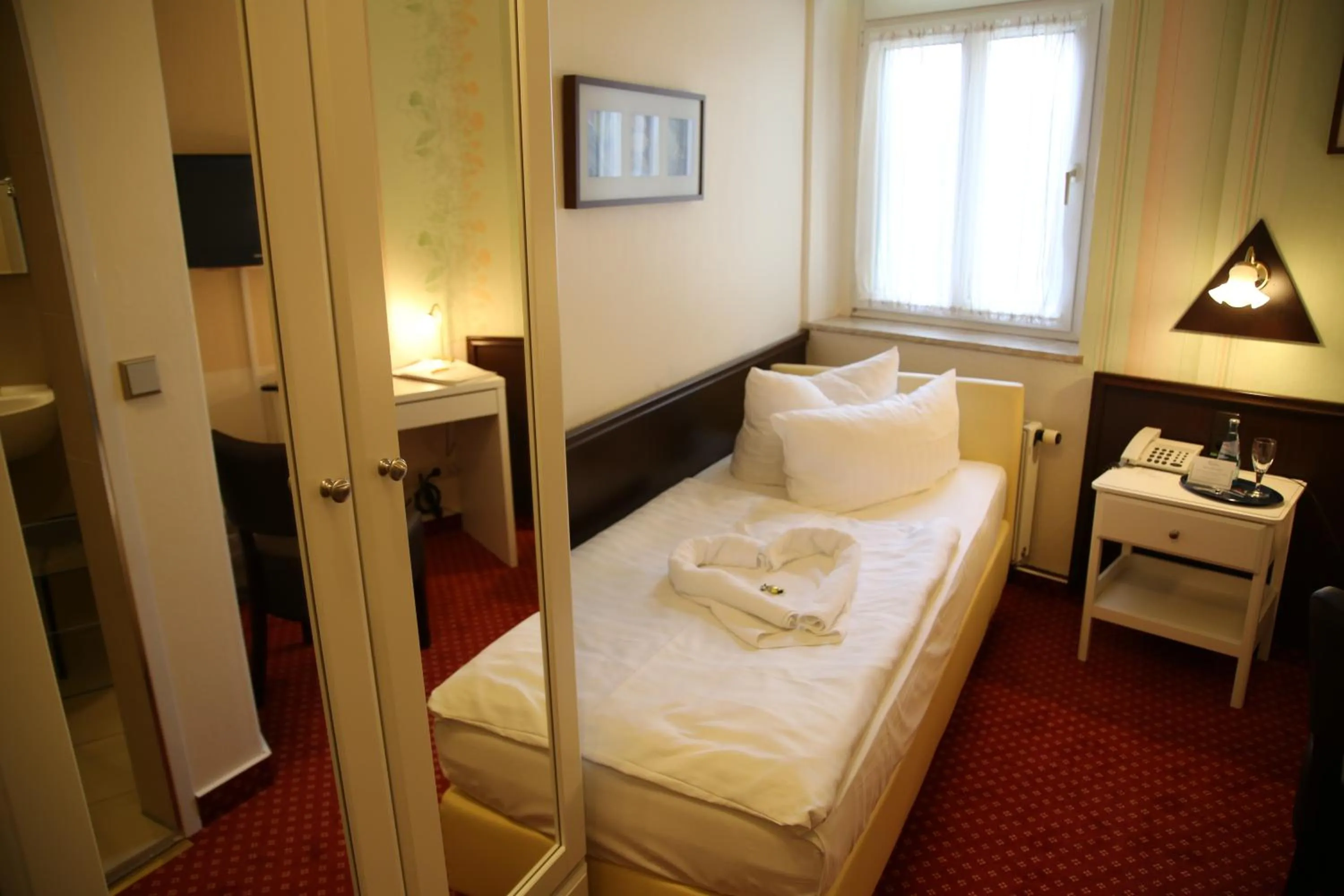 Photo of the whole room, Bed in Hotel Alt-Connewitz