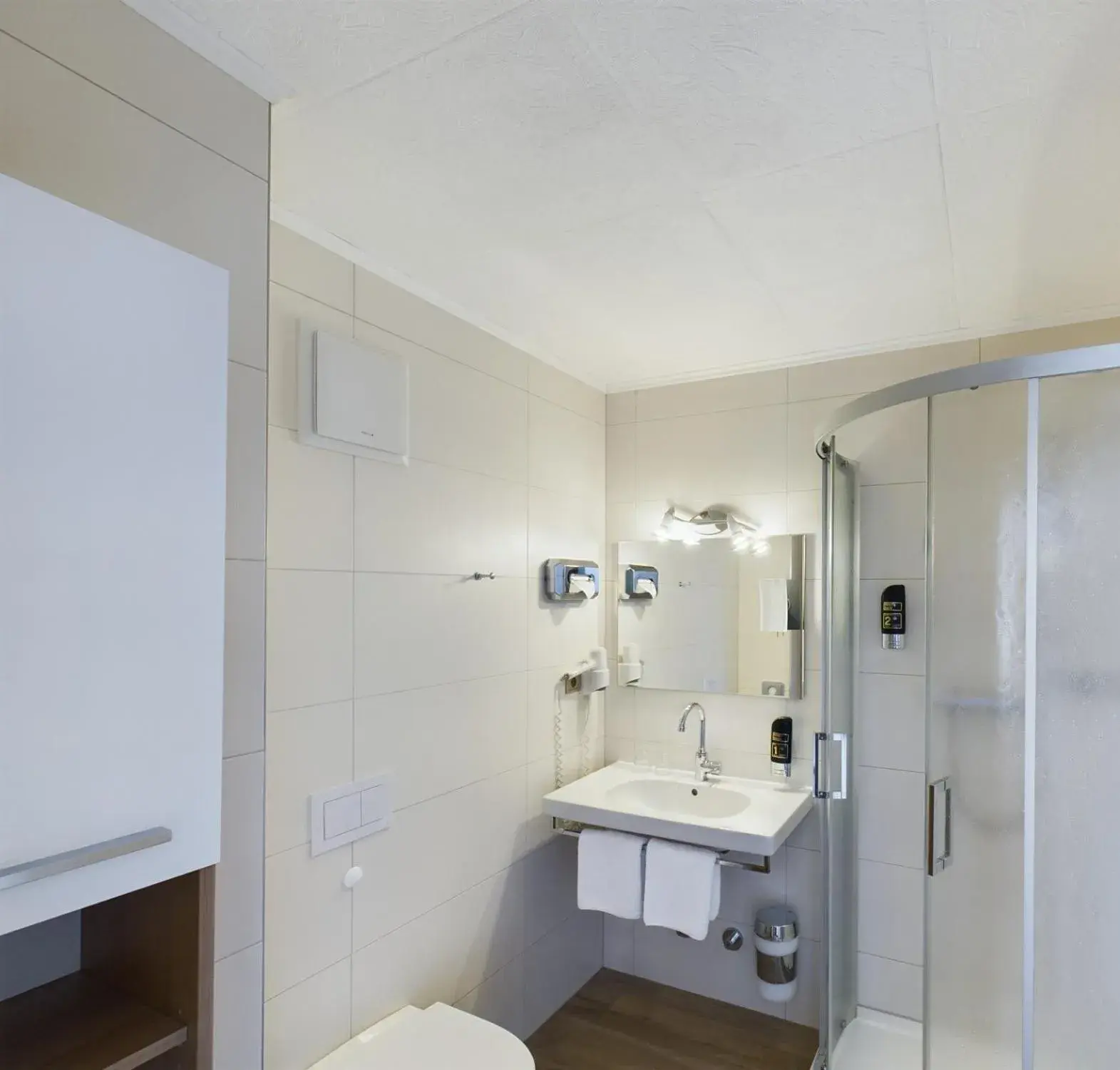 Family Room in Hotel Alt-Connewitz Family Room in Hotel Alt-Connewitz